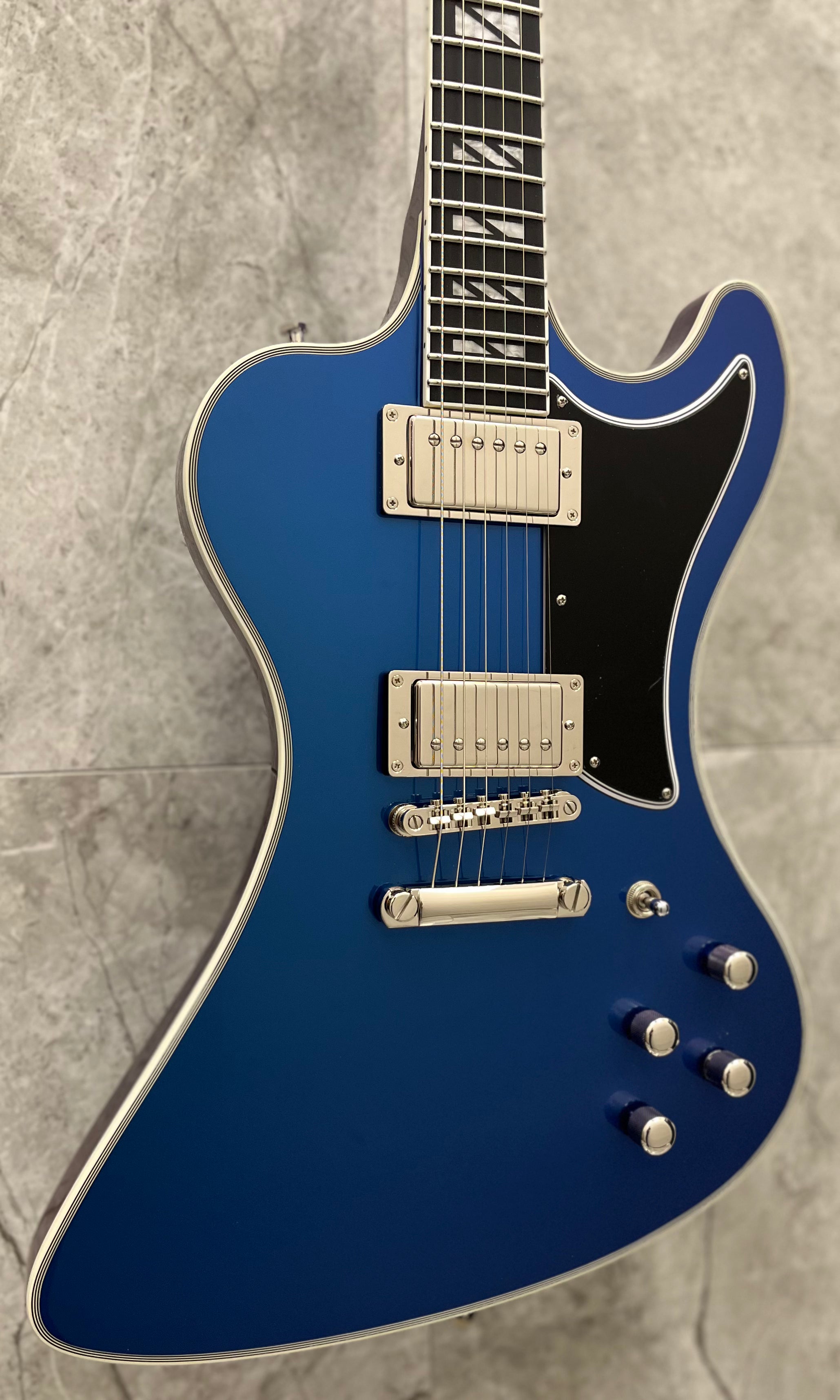 Epiphone Futura RD Custom W/ Stainless Steel Frets and Gig Bag Twilight Shift EIFRDCTLSNH SERIAL NUMBER 25111526903 - 7 LBS 12 OZ