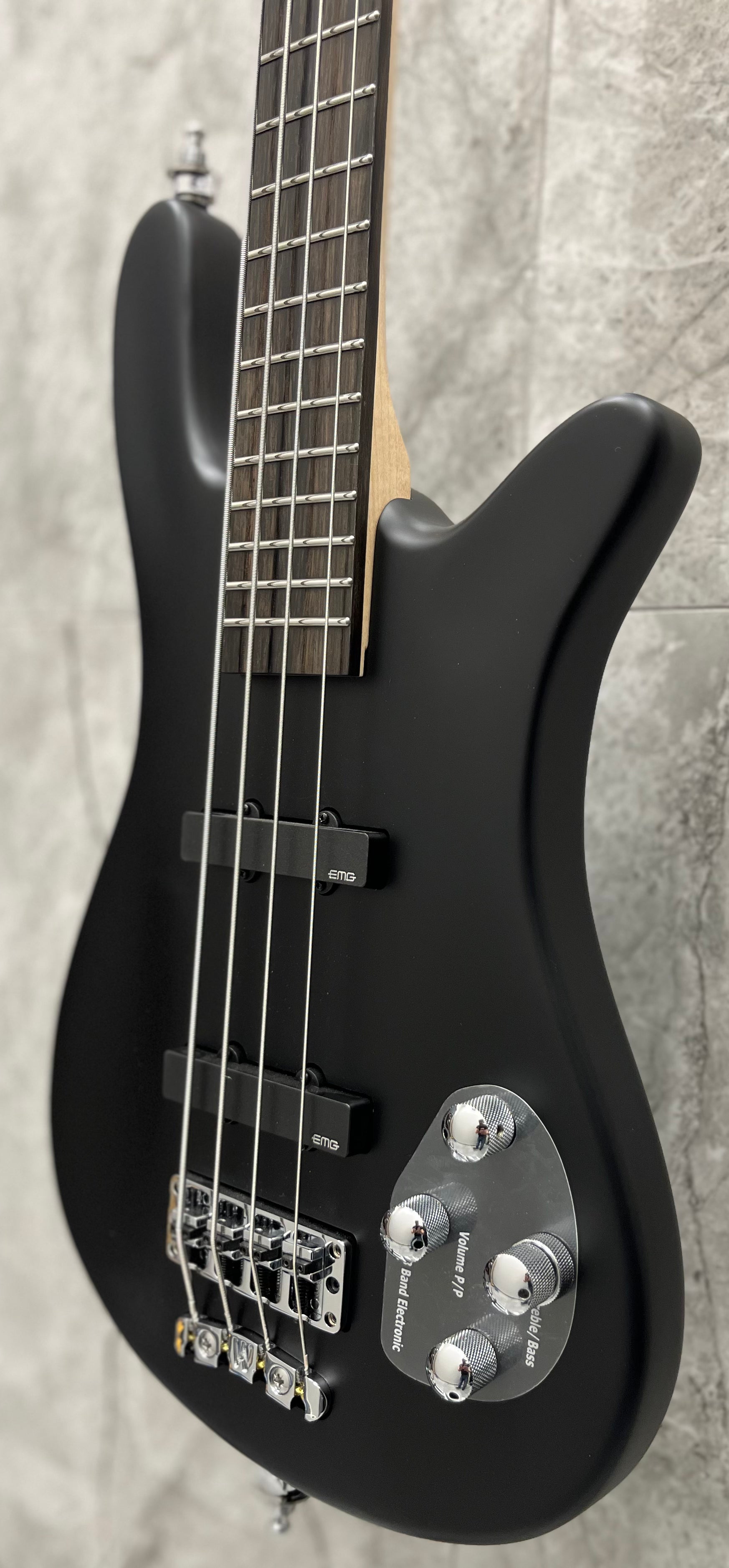 Warwick RockBass Artist Line Robert Trujillo METALLICA 4 String - Solid Black Satin BA194493AAALDFR
