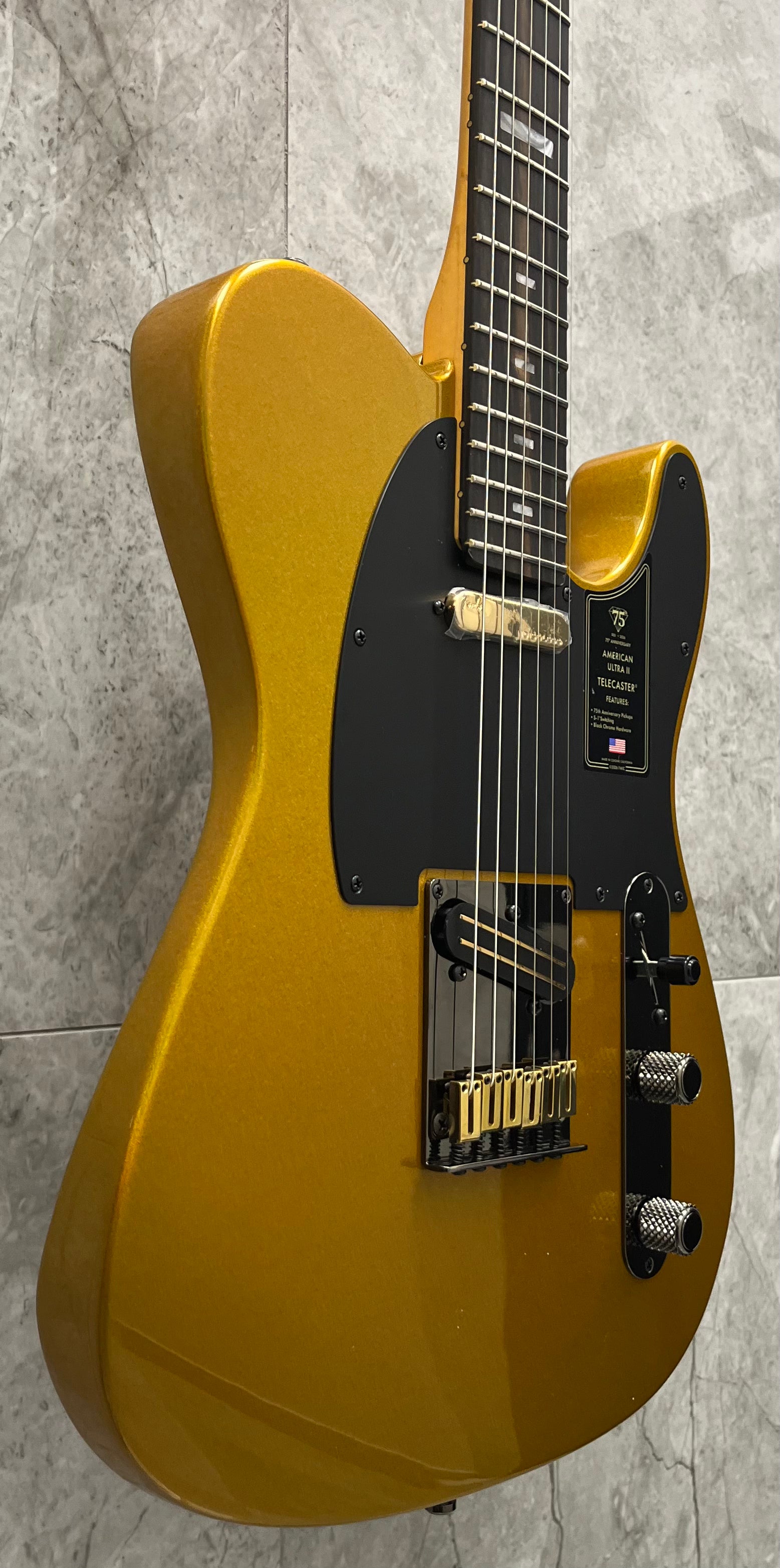 Fender 75th Anniversary American Ultra II Telecaster Ebony Fingerboard, Liquid Gold 0177011728