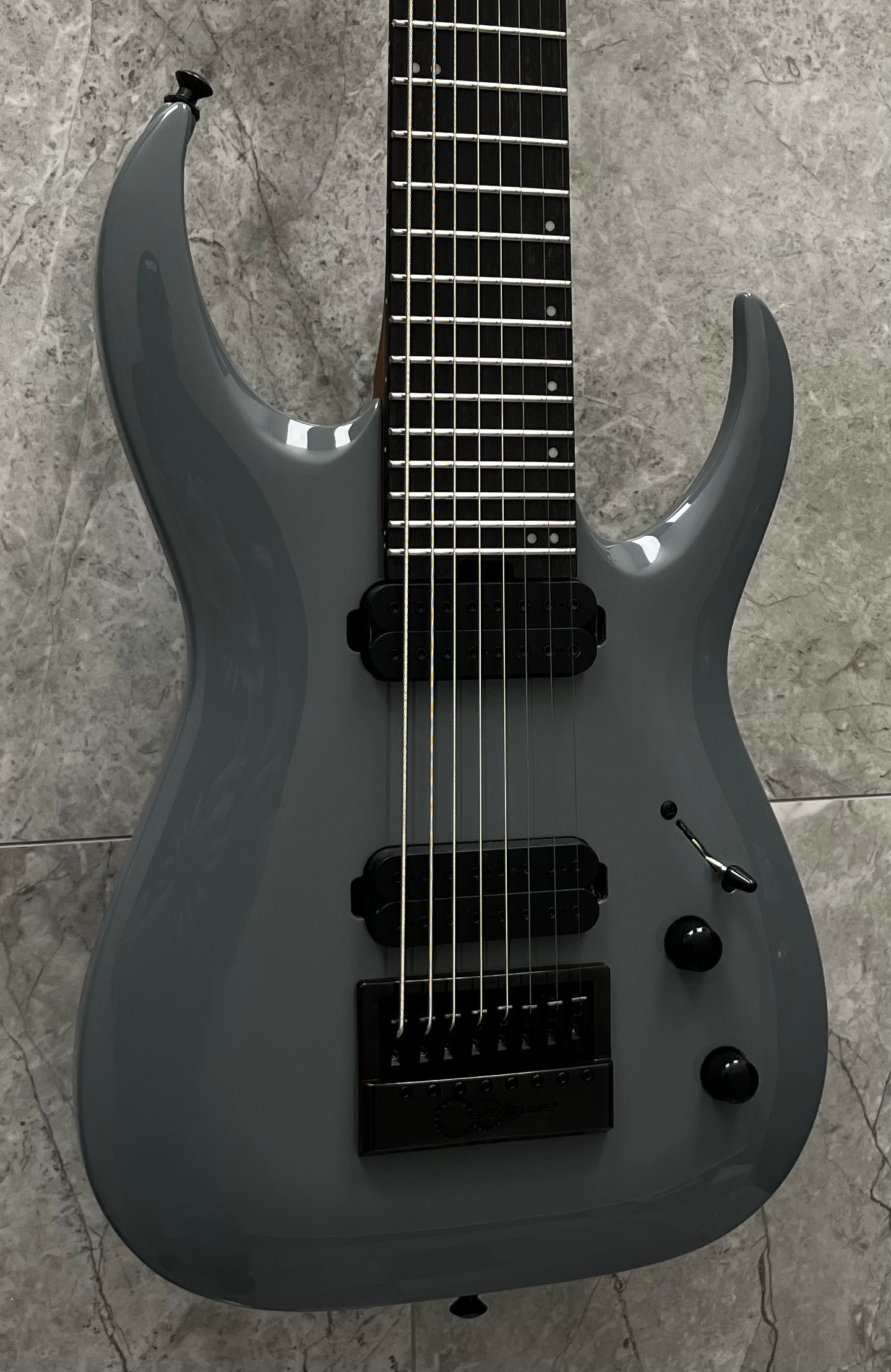 JACKSON Pro Plus Series Signature Misha Mansoor Juggernaut EVERTUNE ET8, Ebony Fingerboard, Nardo Gray 2914018570 SERIAL NUMBER ICJ2601180 - 9 LBS 7 OZ