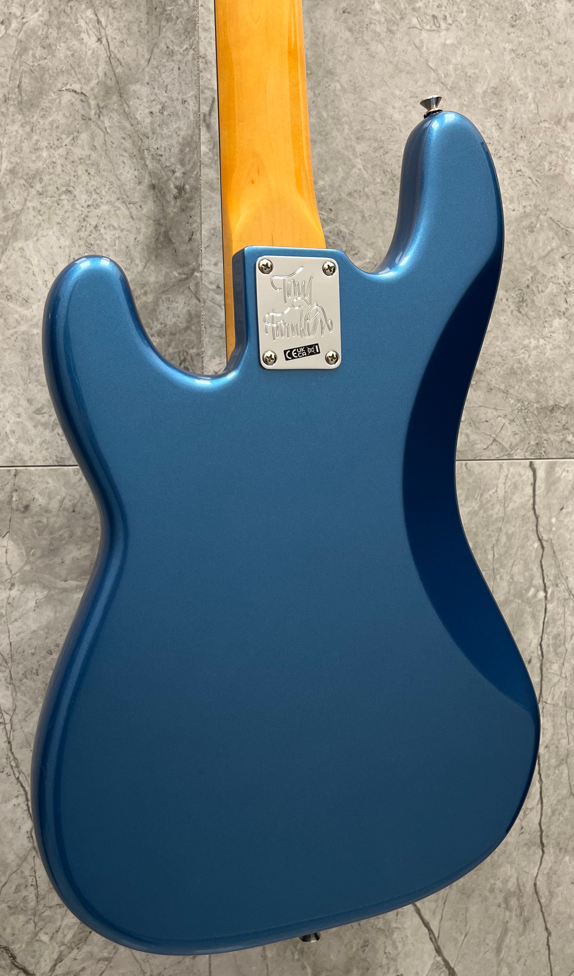 Fender USA Tony Franklin Fretless Precision Bass Ebony Fingerboard Lake Placid Blue 0190085802 SERIAL NUMBER US23110121 - 9.0 LBS