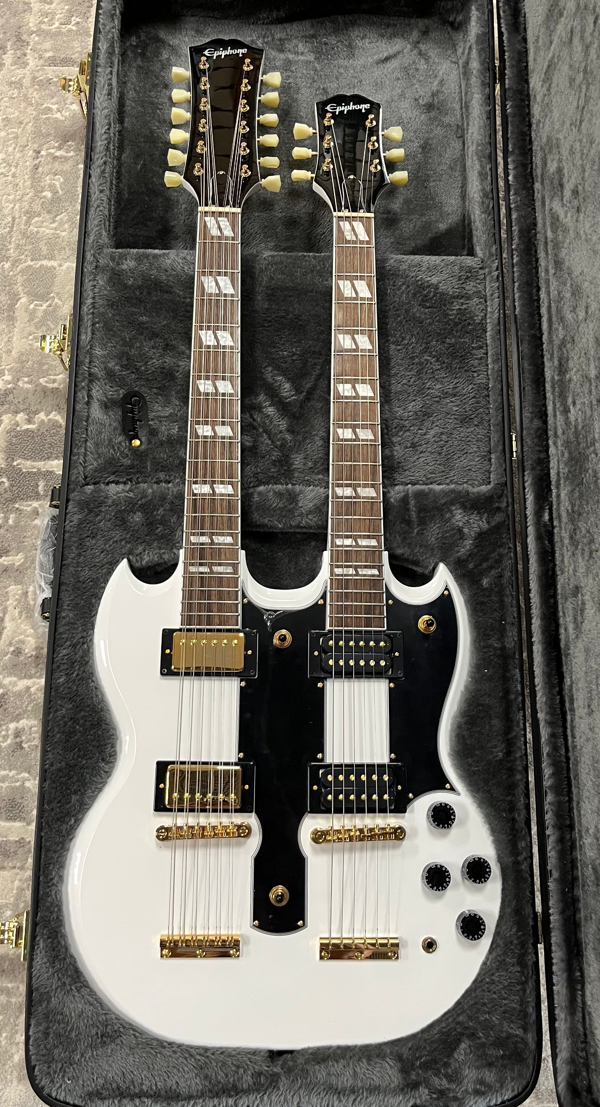 Epiphone EDS-1275 Doubleneck EI1275AWGH – Alpine White W/ HARDSHELL CASE LIMITED EDITION SERIAL NUMBER 25021521360 - 11.6 LBS