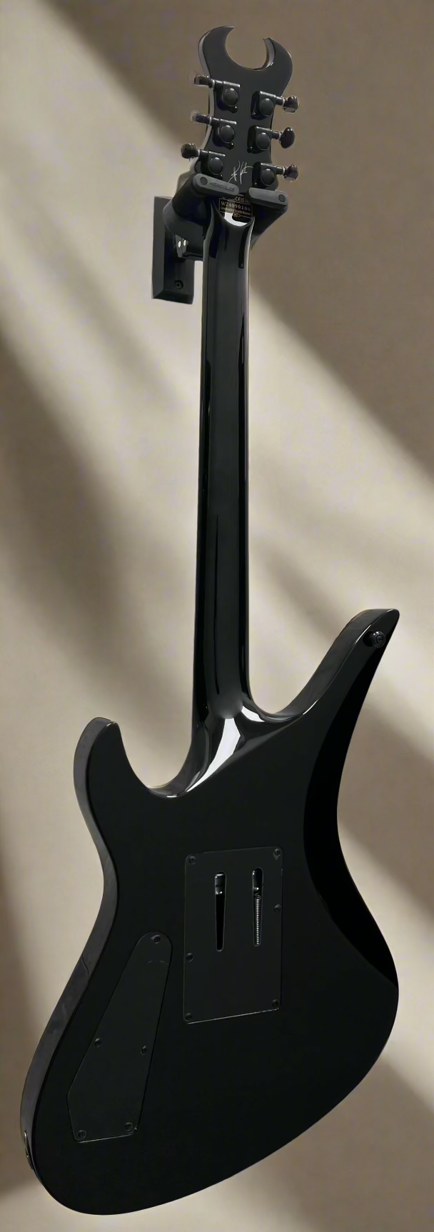 SCHECTER Synyster Custom Gloss Black with Silver Pin Stripes 1740-SHC