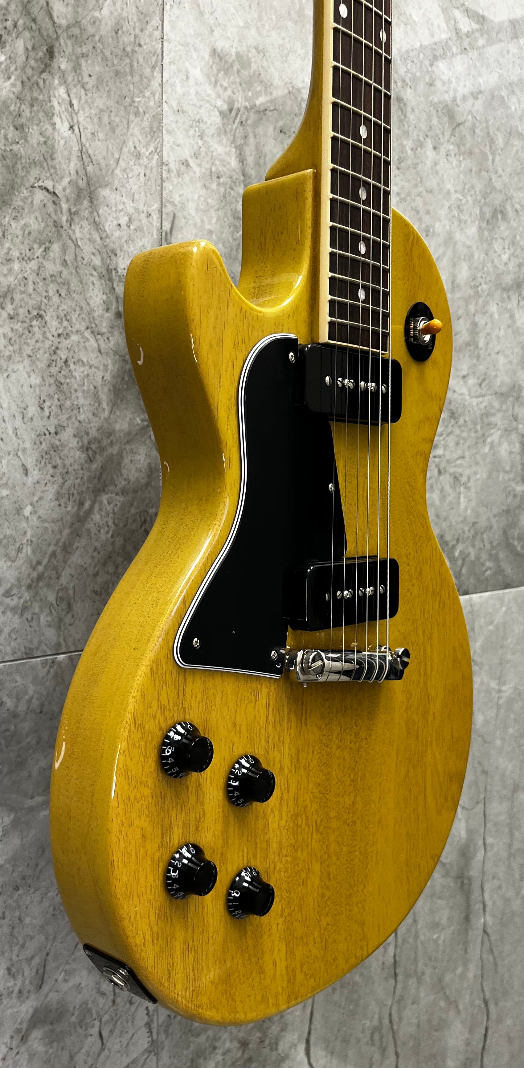 Gibson USA Les Paul Special Left Handed - TV Yellow LPSP00TVNHLH SERIAL NUMBER 208360047 - 8 LBS 10 OZ