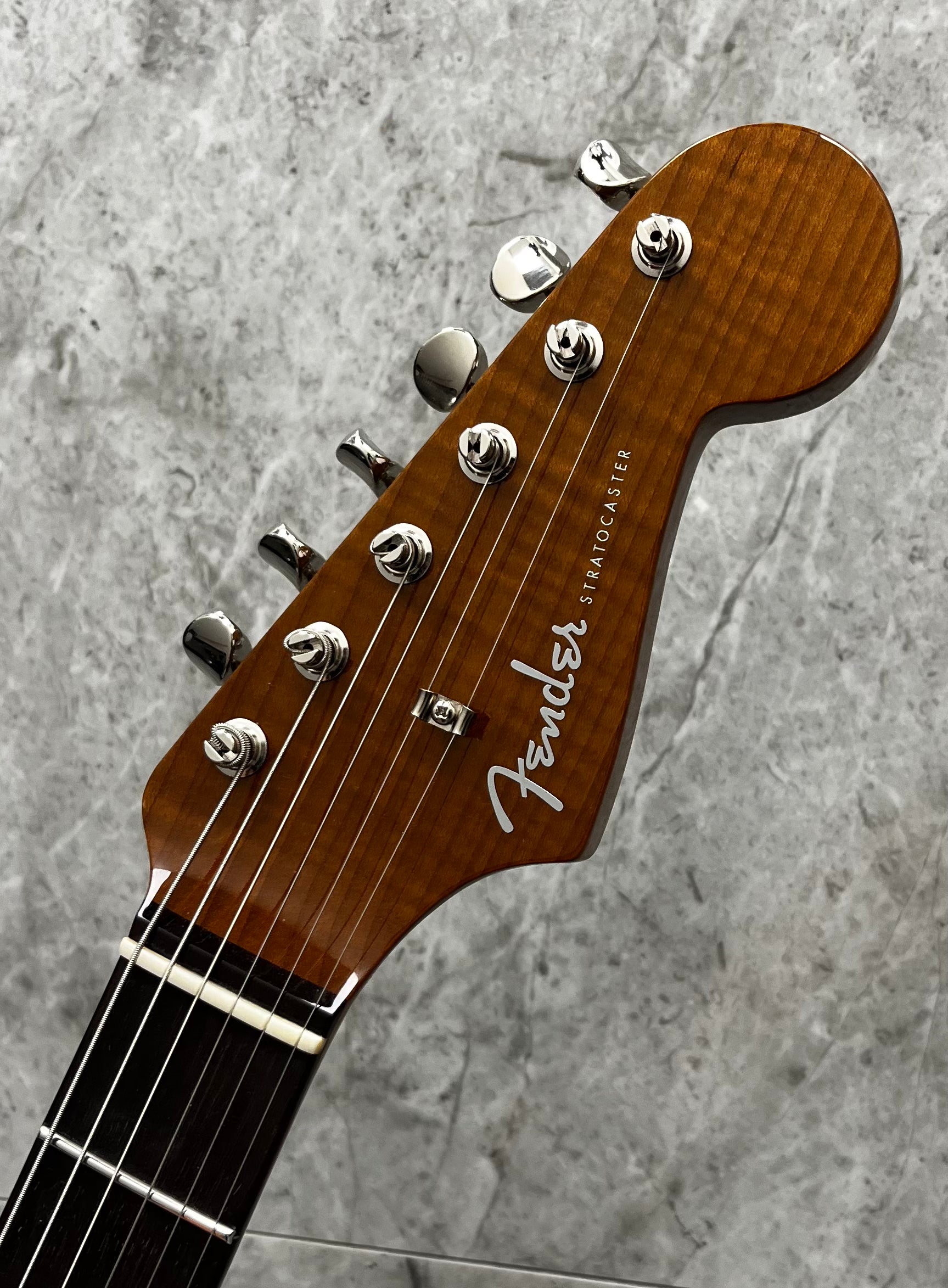 Fender USA Custom Shop American Custom Stratocaster NOS - Transparent Ebony 9235700261 SERIAL NUMBER 20235 - 7 LBS 9 OZ