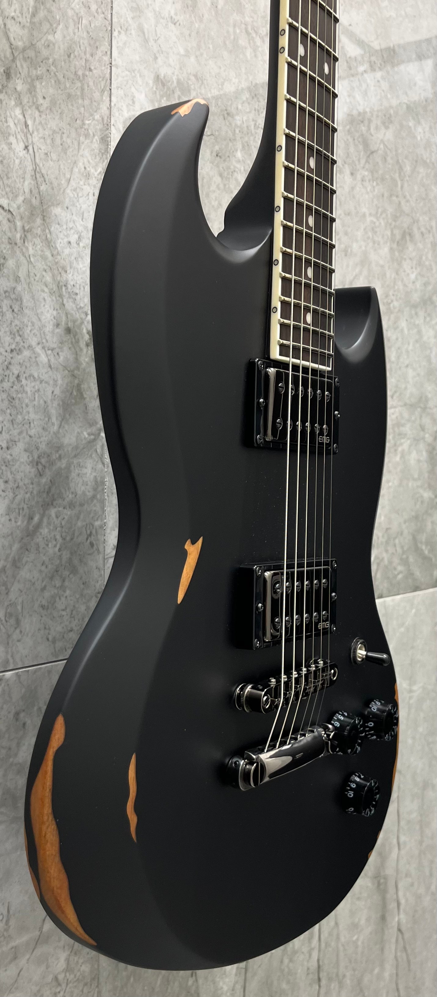 ESP LTD Volsung Lars Frederiksen Electric Guitar, Distressed Black Satin LVOLSUNGDBLKSE SERIAL NUMBER W23071042 - 7.4 LBS
