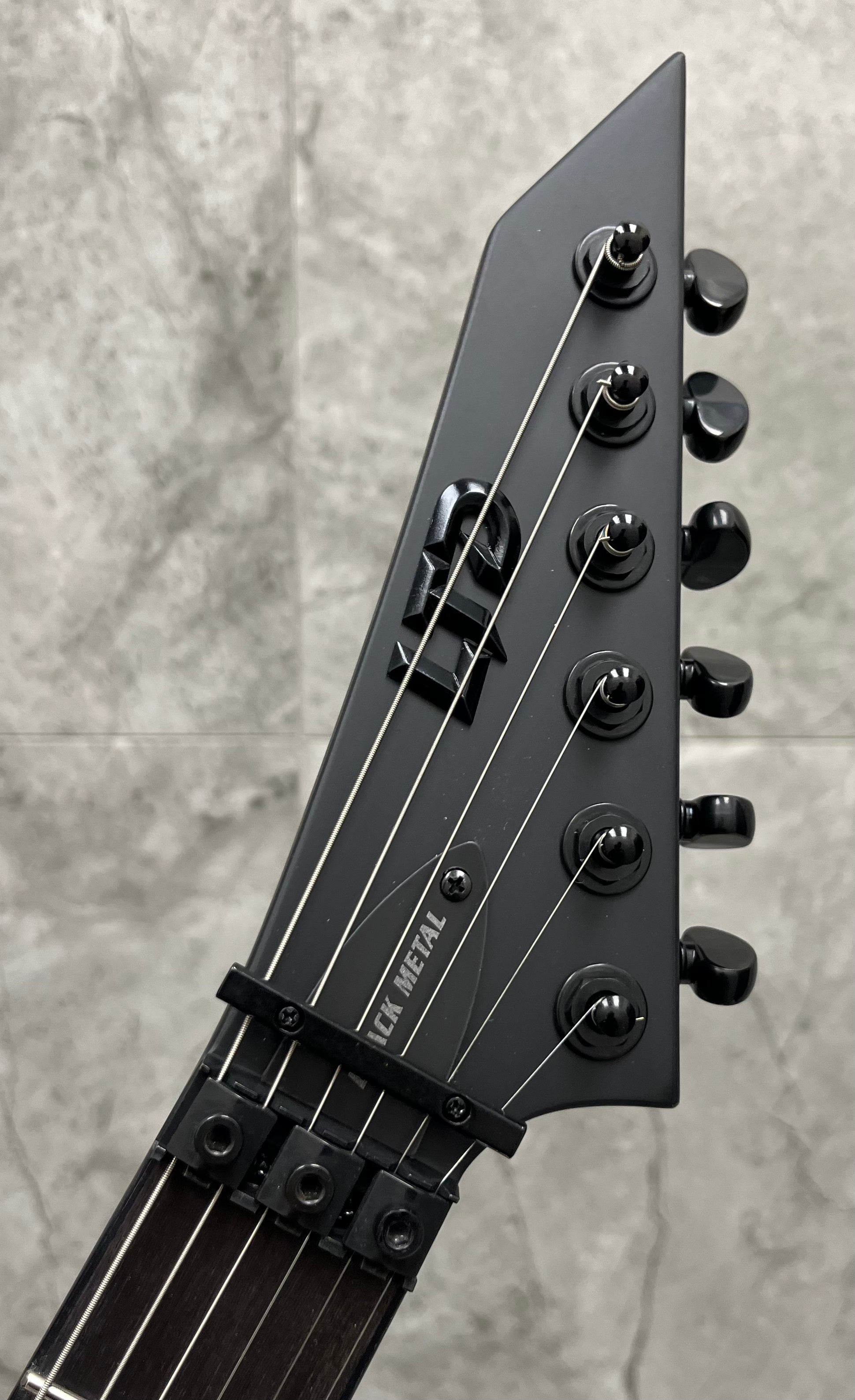 ESP LTD ARROW BLACK METAL BLACK SATIN LARROWBKMBLKS LAST ONE