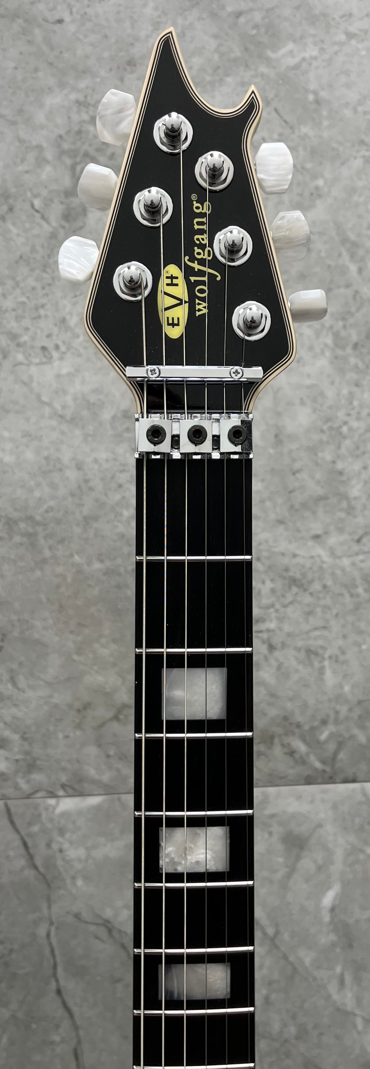 EVH Wolfgang MADE IN THE USA Edward Van Halen Signature Ebony Fingerboard Ivory 5107921849
