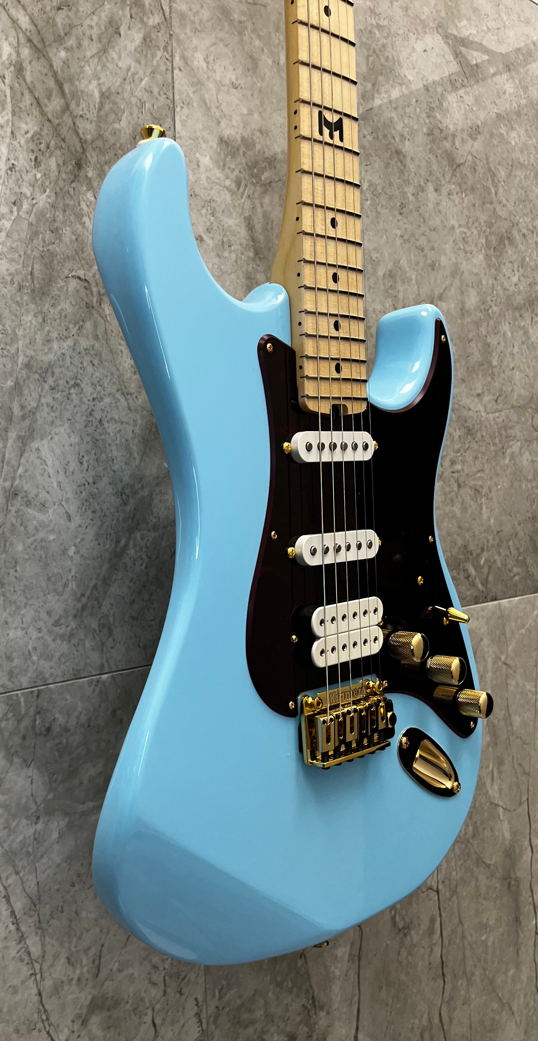 Kramer Malina Moye Pacer Deluxe KPDMMSBGH W/ GIG BAG SERIAL NUMBER 26021520633 - 7 LBS 10 OZ