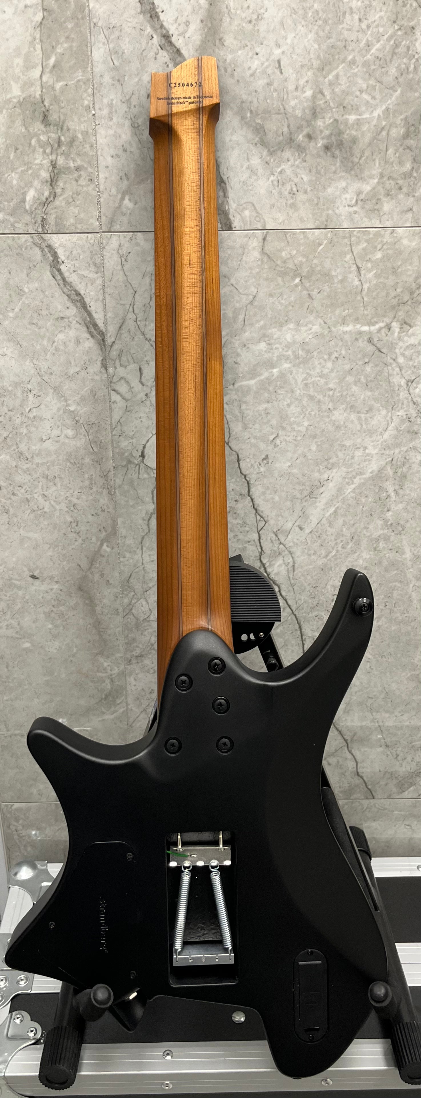 Strandberg Boden Metal NX7 7 STRING Tremolo Electric Guitar, Black Granite BD7TCT-24M-L-M-BK SERIAL NUMBER C2504672 - 5 LBS 10 OZ