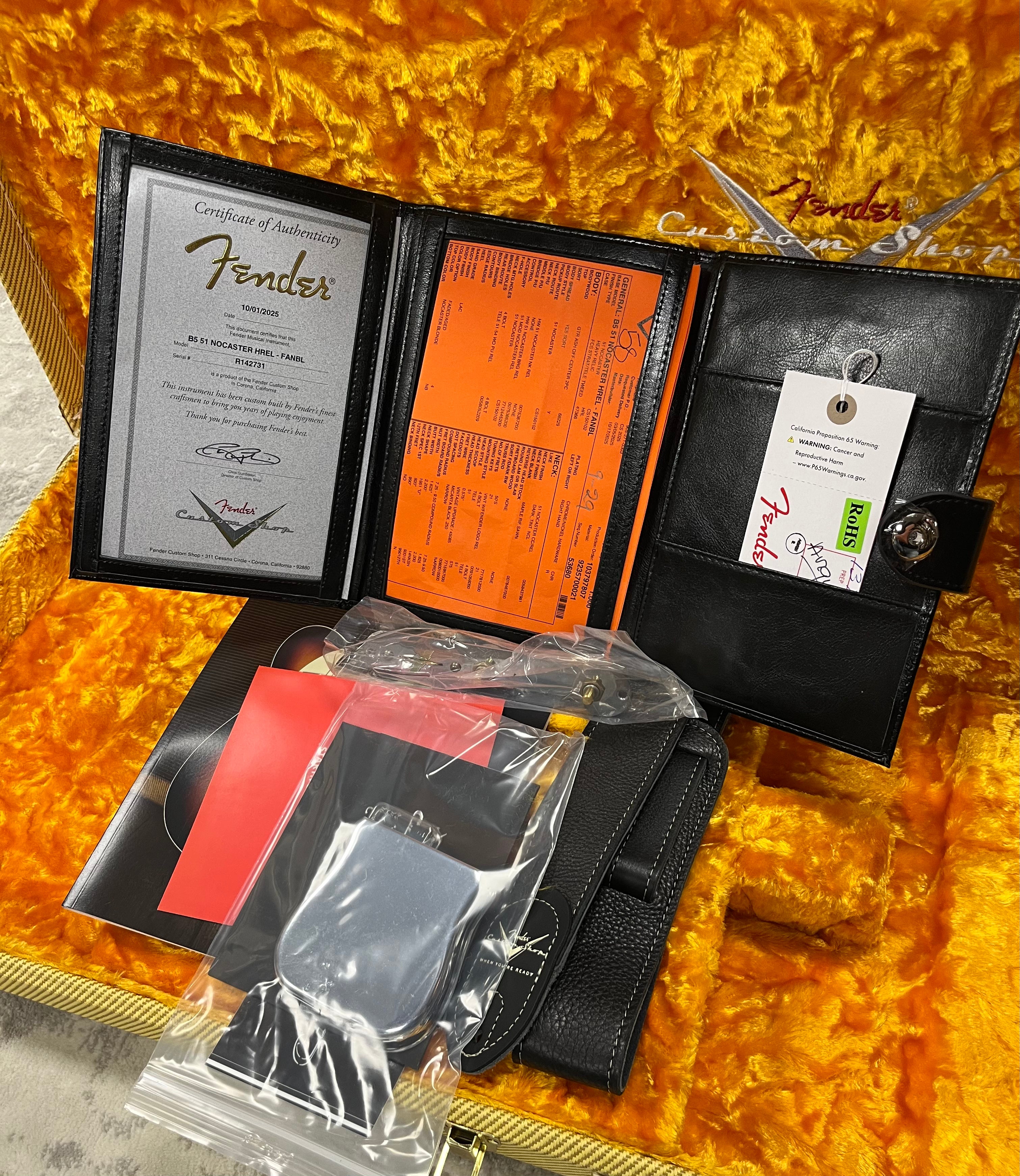 Fender Custom Shop 1951 Nocaster Heavy Relic 1-Piece Rift Sawn Maple Neck, Faded Aged Nocaster Blonde 9235700021 SERIAL NUMBER R142731 - 7.0 LBS