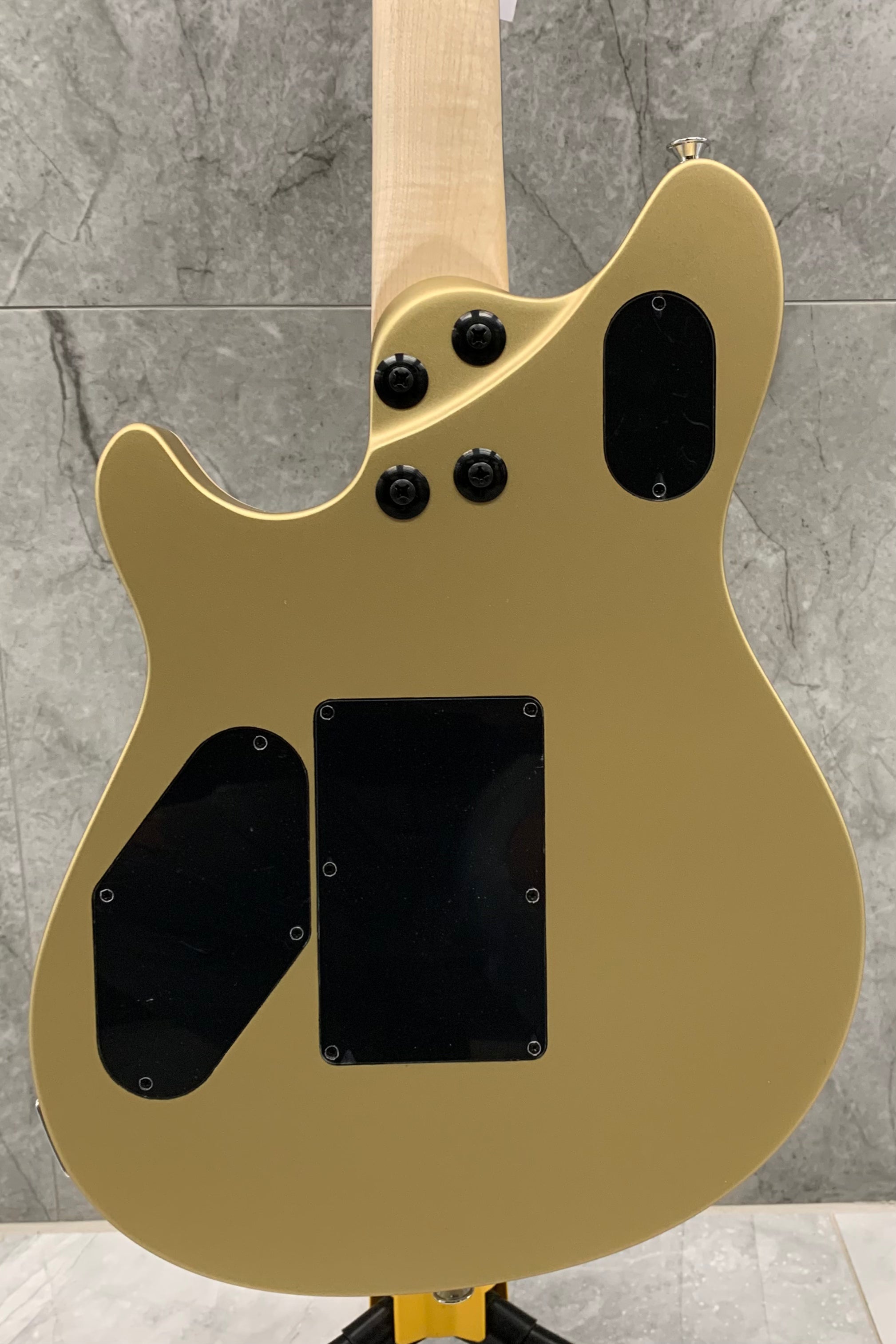 EVH Wolfgang Special Ebony Fingerboard Pharaos Gold 5107701545 SERIAL NUMBER WG231863M - 7.6 LBS