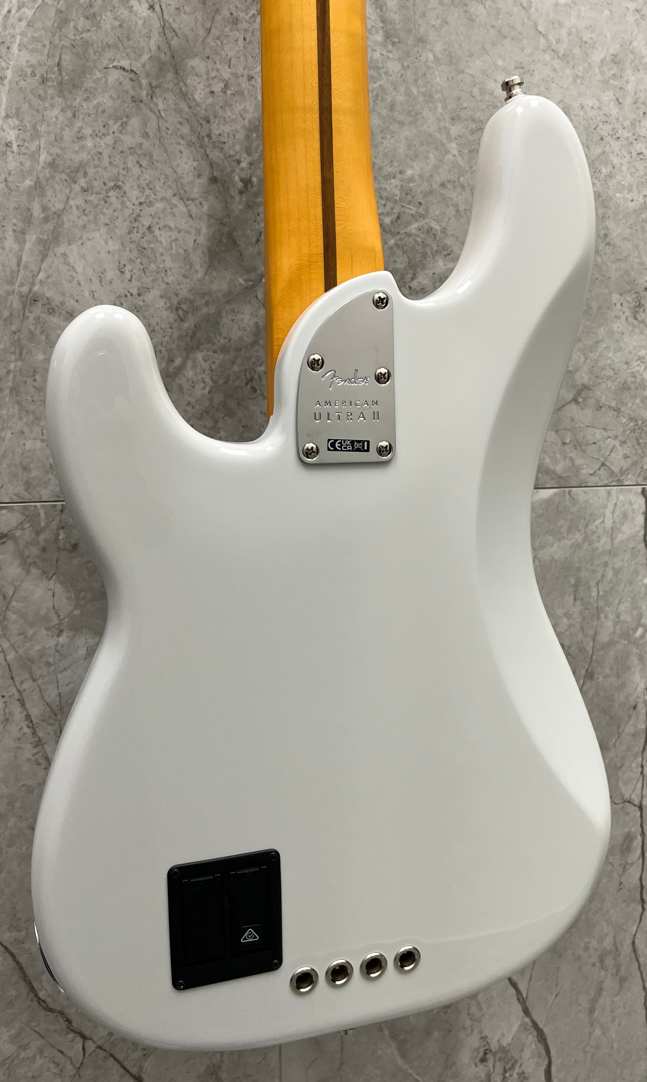 Fender American Ultra II Precision Bass Maple Fingerboard, Avalanche 0199102796