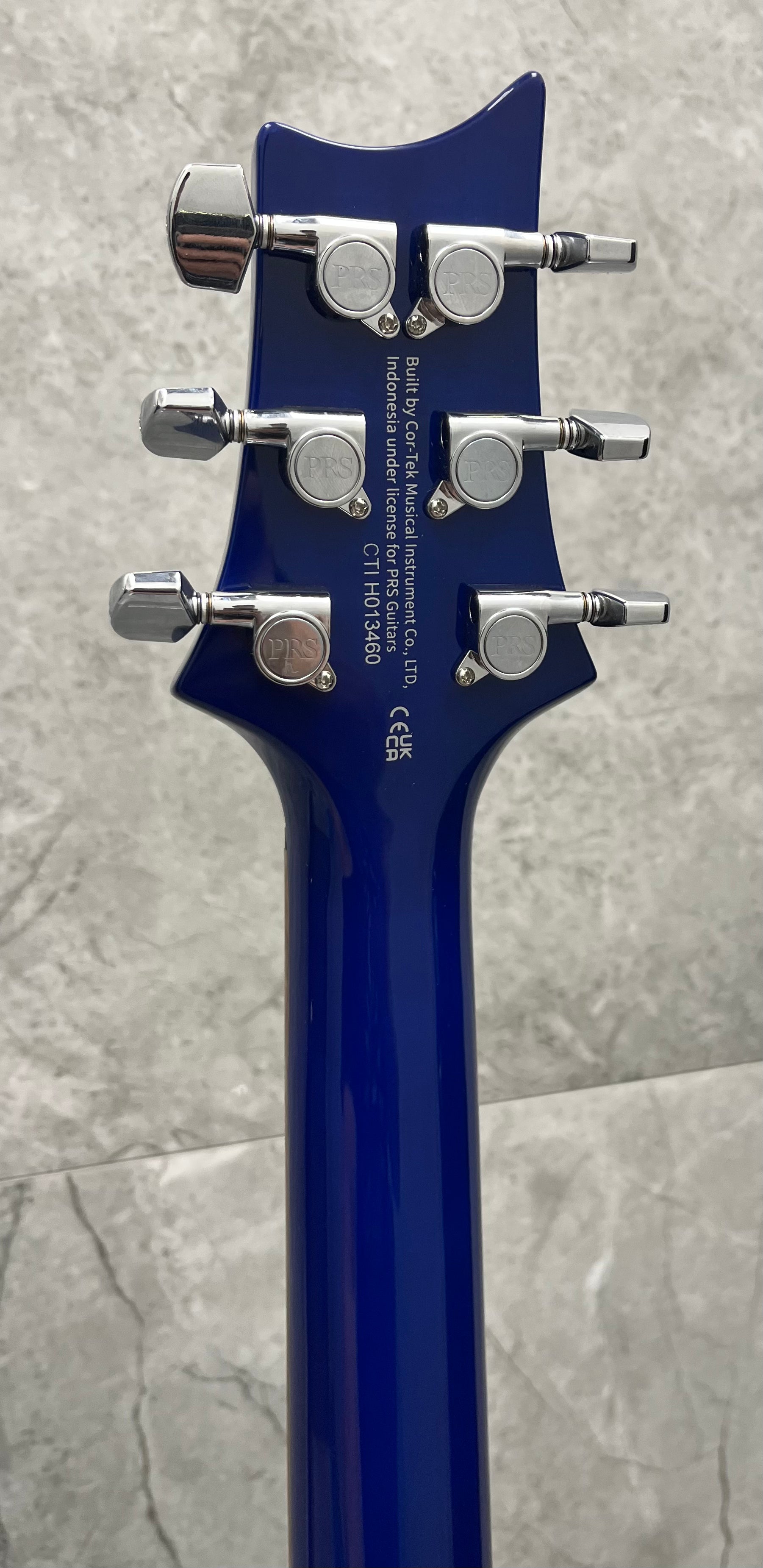 PRS Guitars SE Studio Electric Guitar with Gigbag - Lake Blue 114384::LB SERIAL NUMBER CTIH013460 - 8 LBS 2 OZ