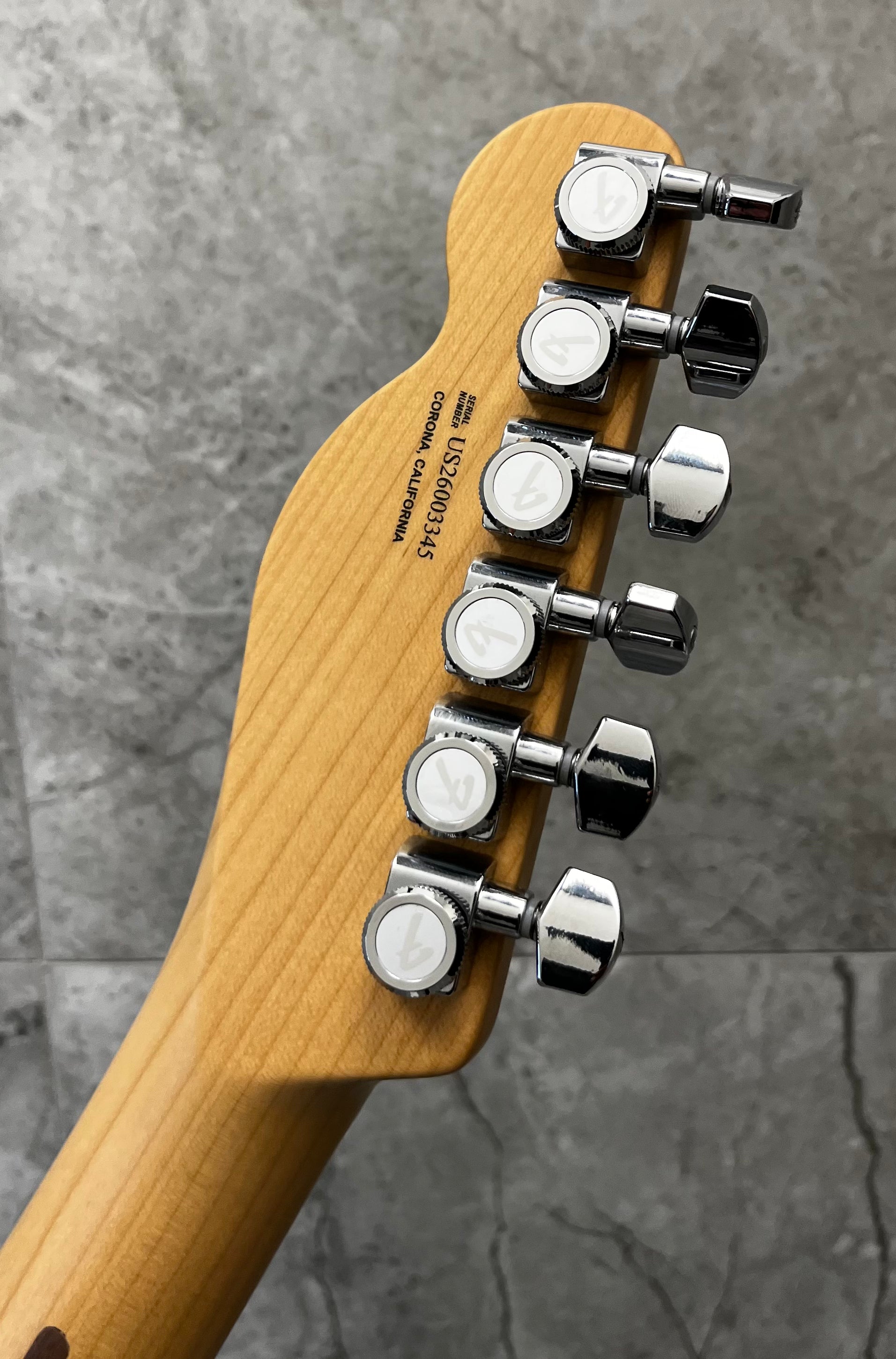 Fender LIMITED EDITION American Ultra II Telecaster - Antique Olive 0179172720 SERIAL NUMBER US26003345 - 8.0 LBS