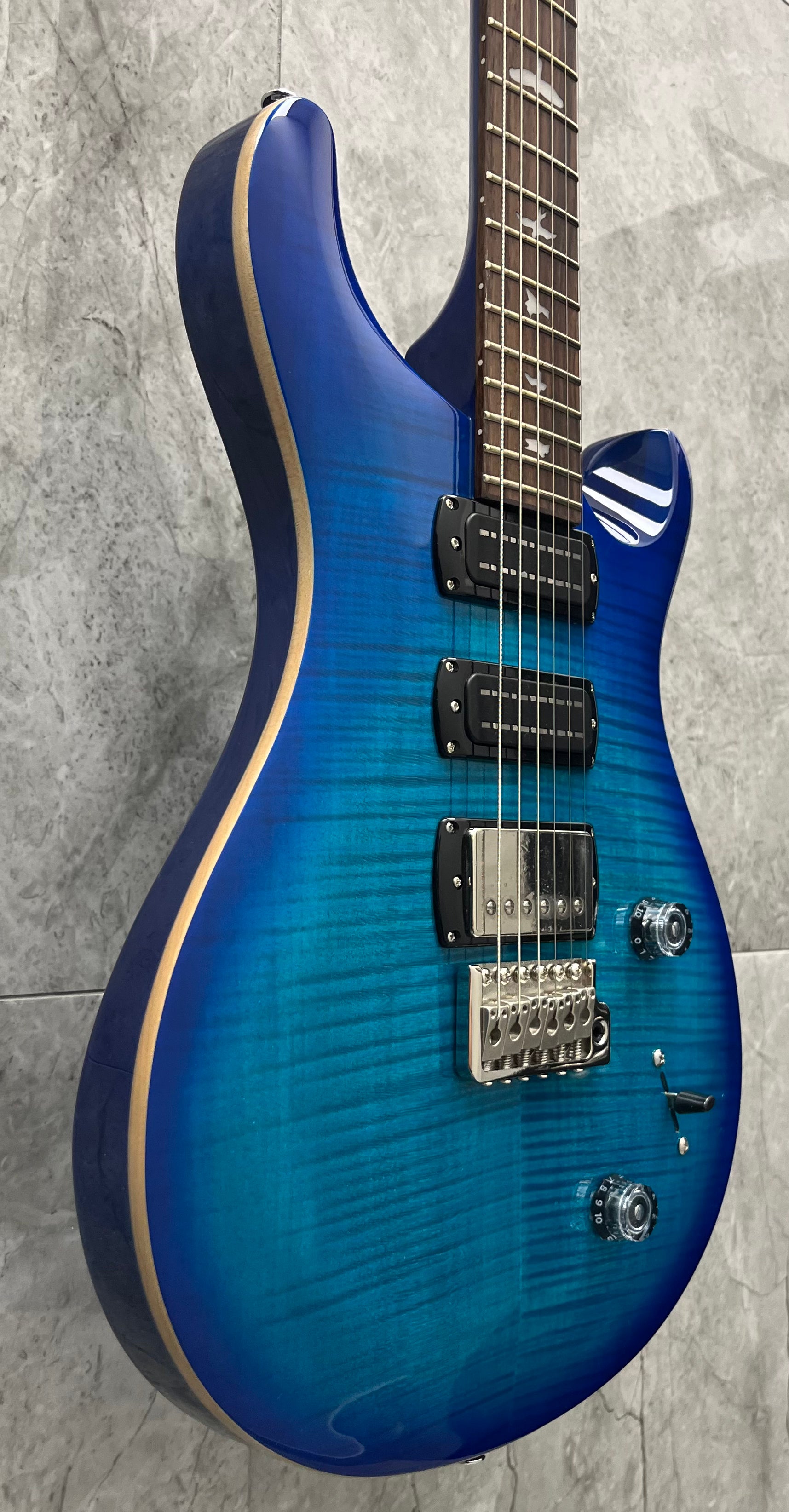 PRS Guitars SE Studio Electric Guitar with Gigbag - Lake Blue 114384::LB SERIAL NUMBER CTIH013460 - 8 LBS 2 OZ