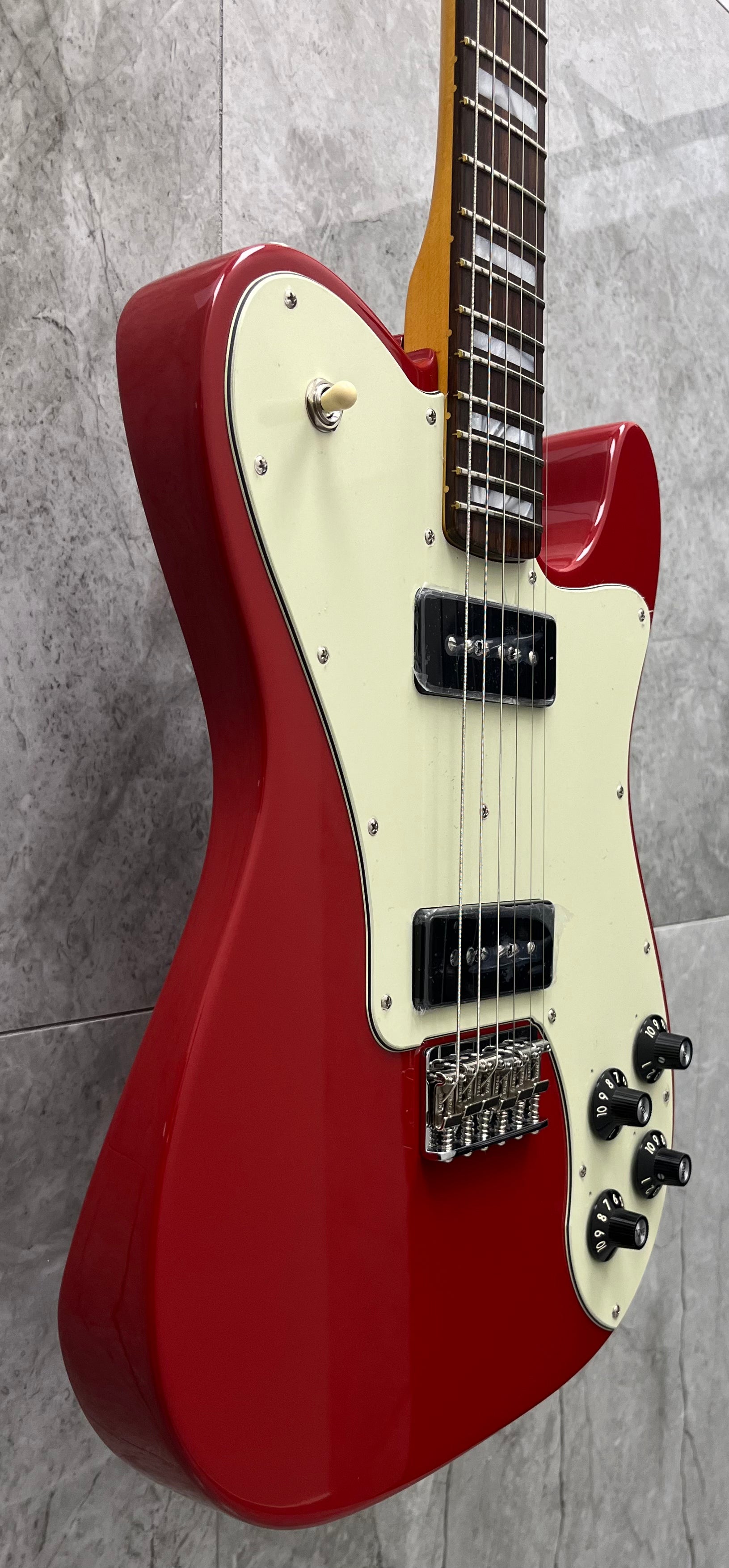 Fender USA Chris Shiflett Cleaver Telecaster Deluxe, Rosewood Fingerboard, Dakota Red 0117450754 SERIAL NUMBER CS240666 - 8.2 LBS