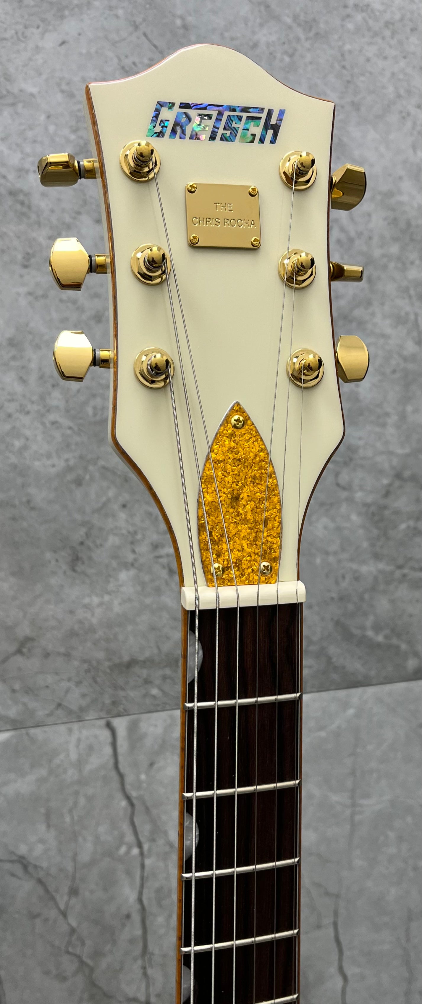 Gretsch Electromatic Chris Rocha Broadkaster Jr. Center Block, Rosewood Fingerboard, Vintage White 2509701653 SERIAL NUMBER CYGC23110721 - 7.0 LBS