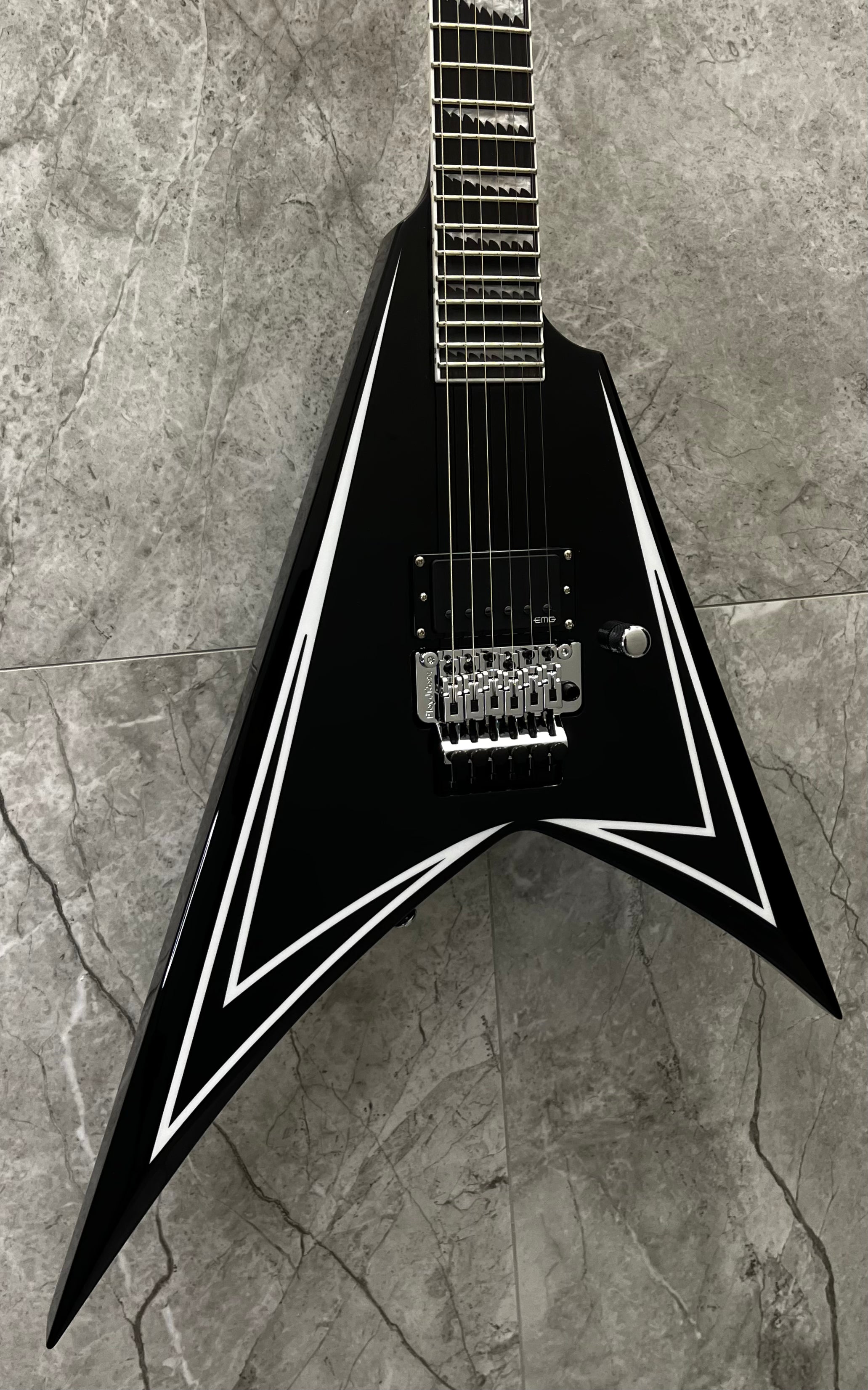 ESP LTD ALEXI SAWTOOTH SE Black w/ White Pinstripe LALEXISAWTOOTHSE