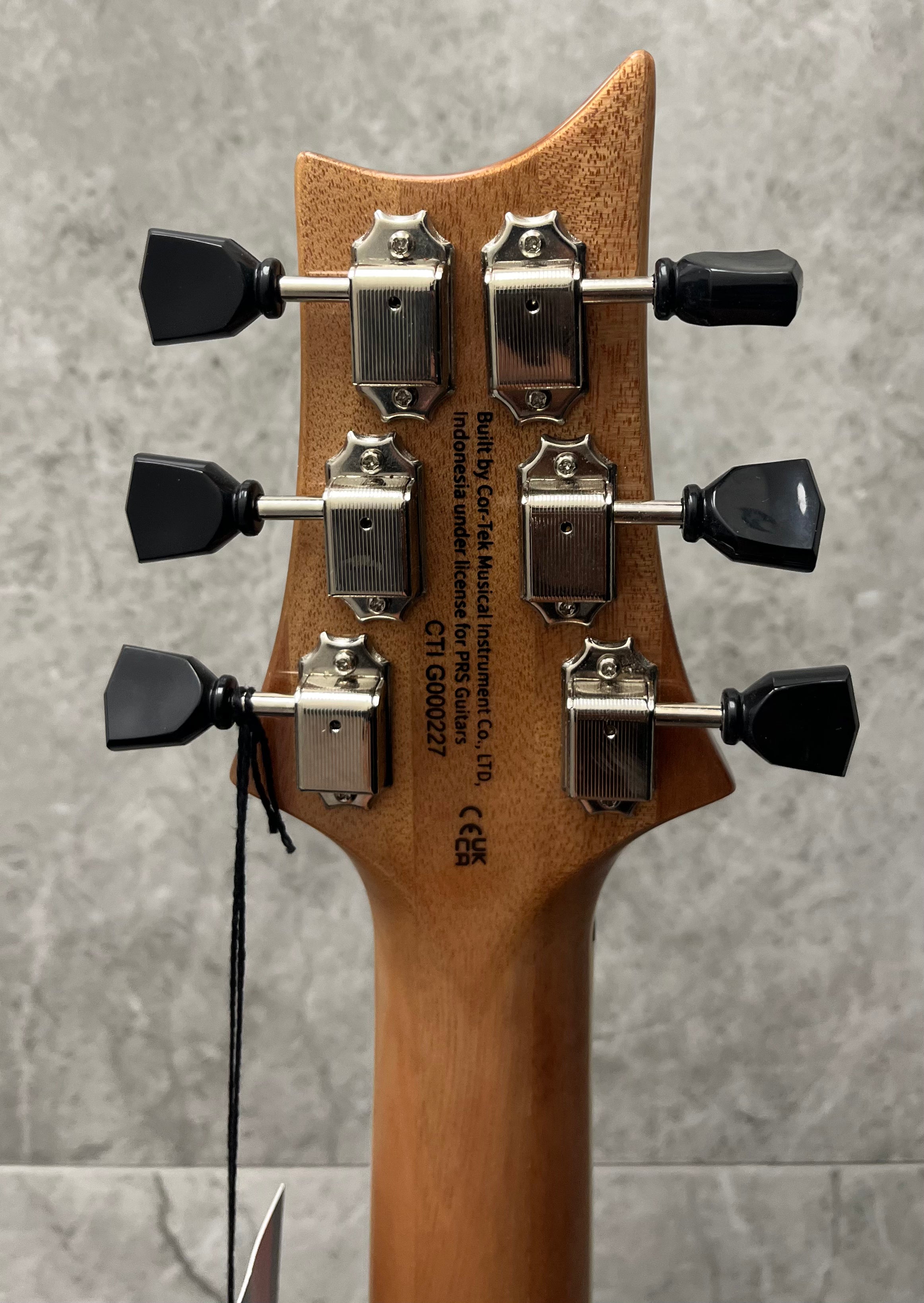 PRS Guitars SE Zach Myers Electric Guitar with Gig Bag - Myers Blue 111437::MC: SERIAL NUMBER CTIG000227 - 6.6 LBS