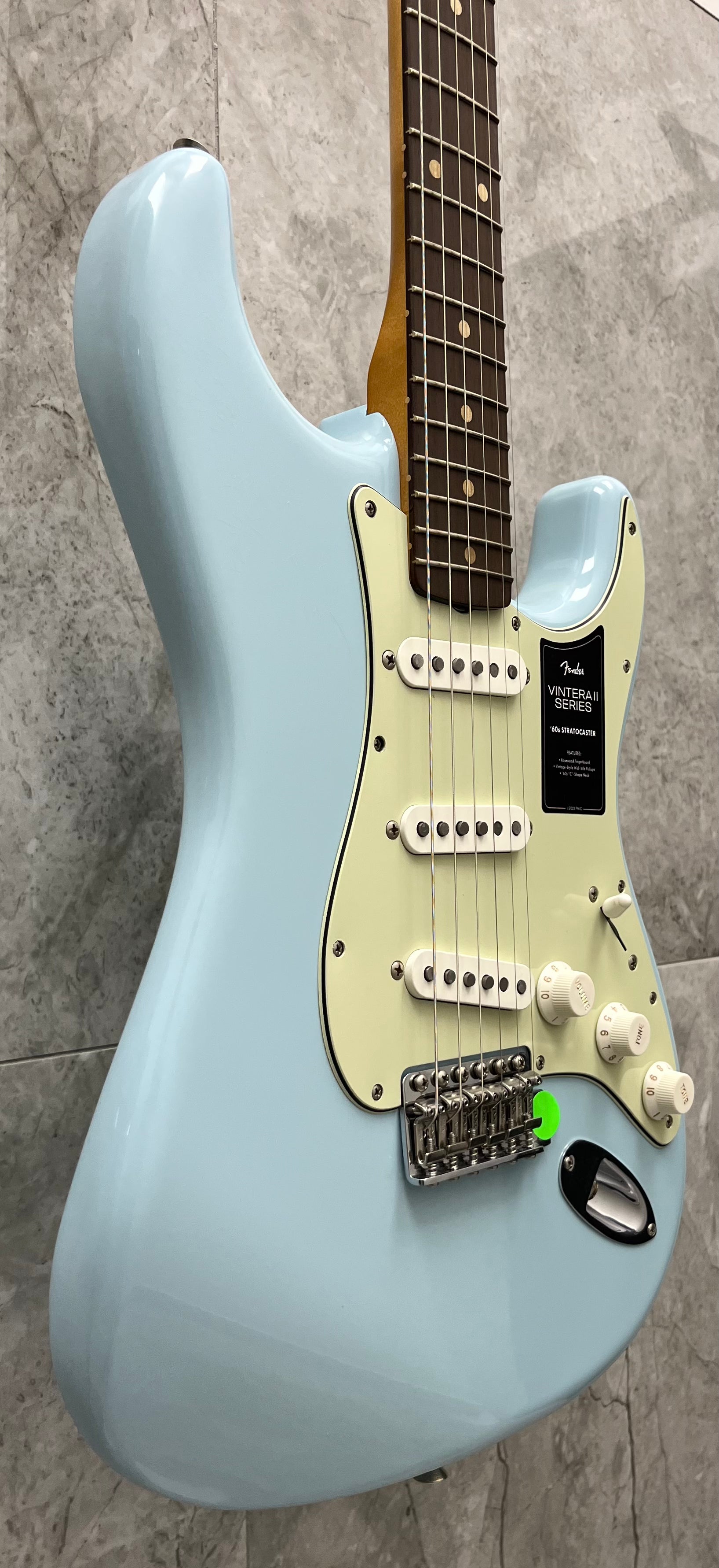 Fender LIMITED EDITION Vintera II Road Worn 60s Stratocaster