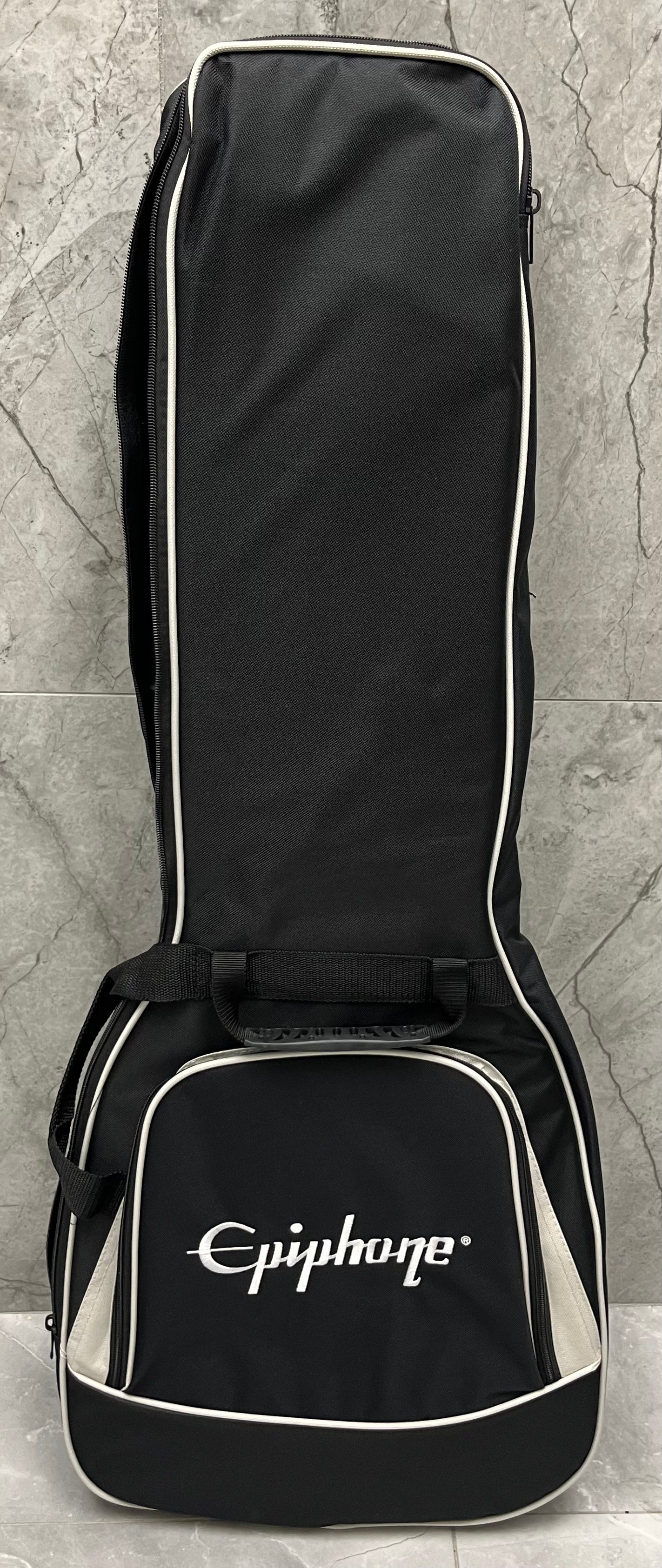 Epiphone Les Paul Custom Widow Electric Guitar with Gigbag - Purple EILPCWPBNH SERIAL NUMBER 24071532969 - 8 LBS 15 OZ