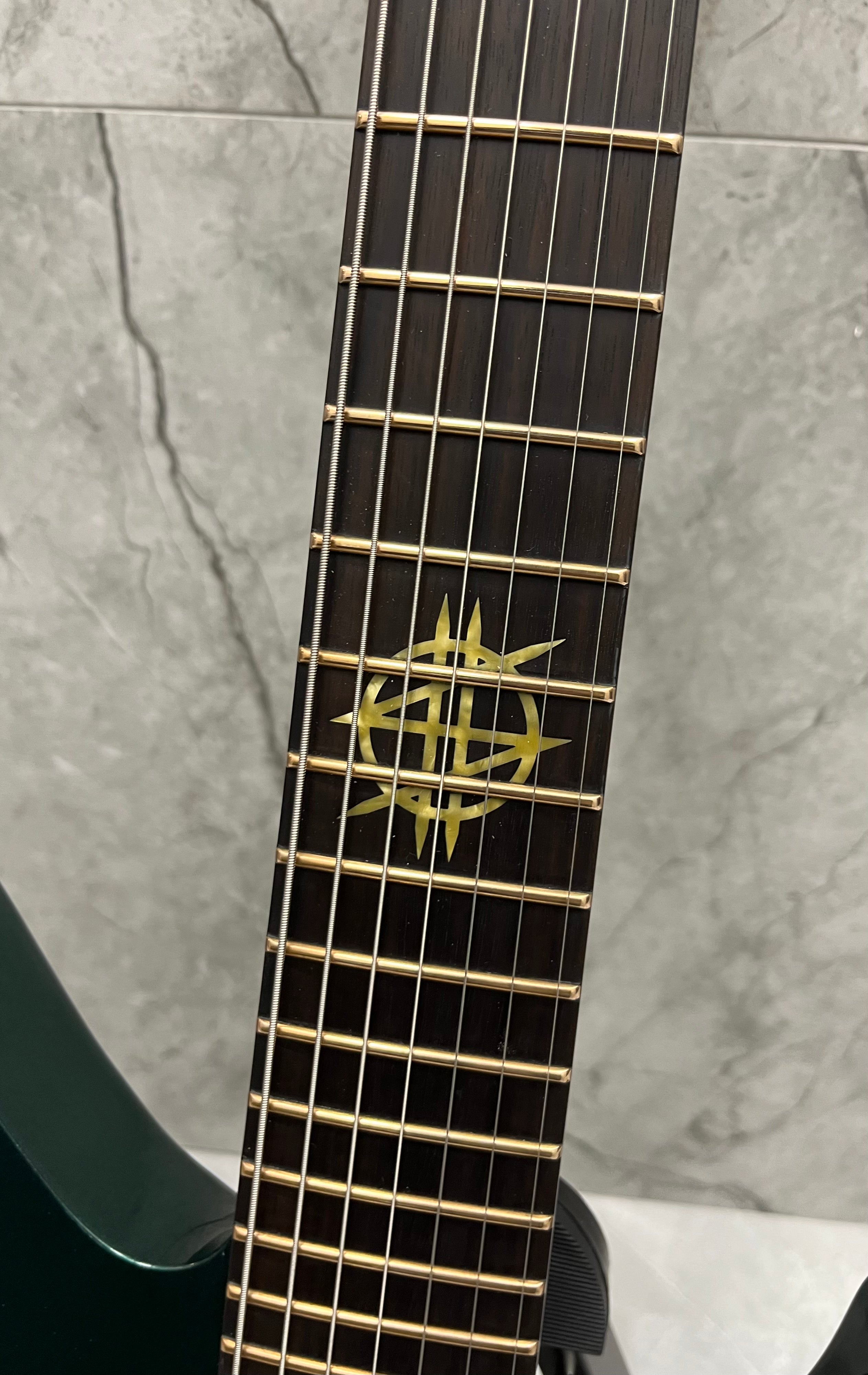 SCHECTER SYNYSTER GATES CUSTOM-7 TR HEADLESS 7 STRING OAK GREEN METALLIC 2111-SHC