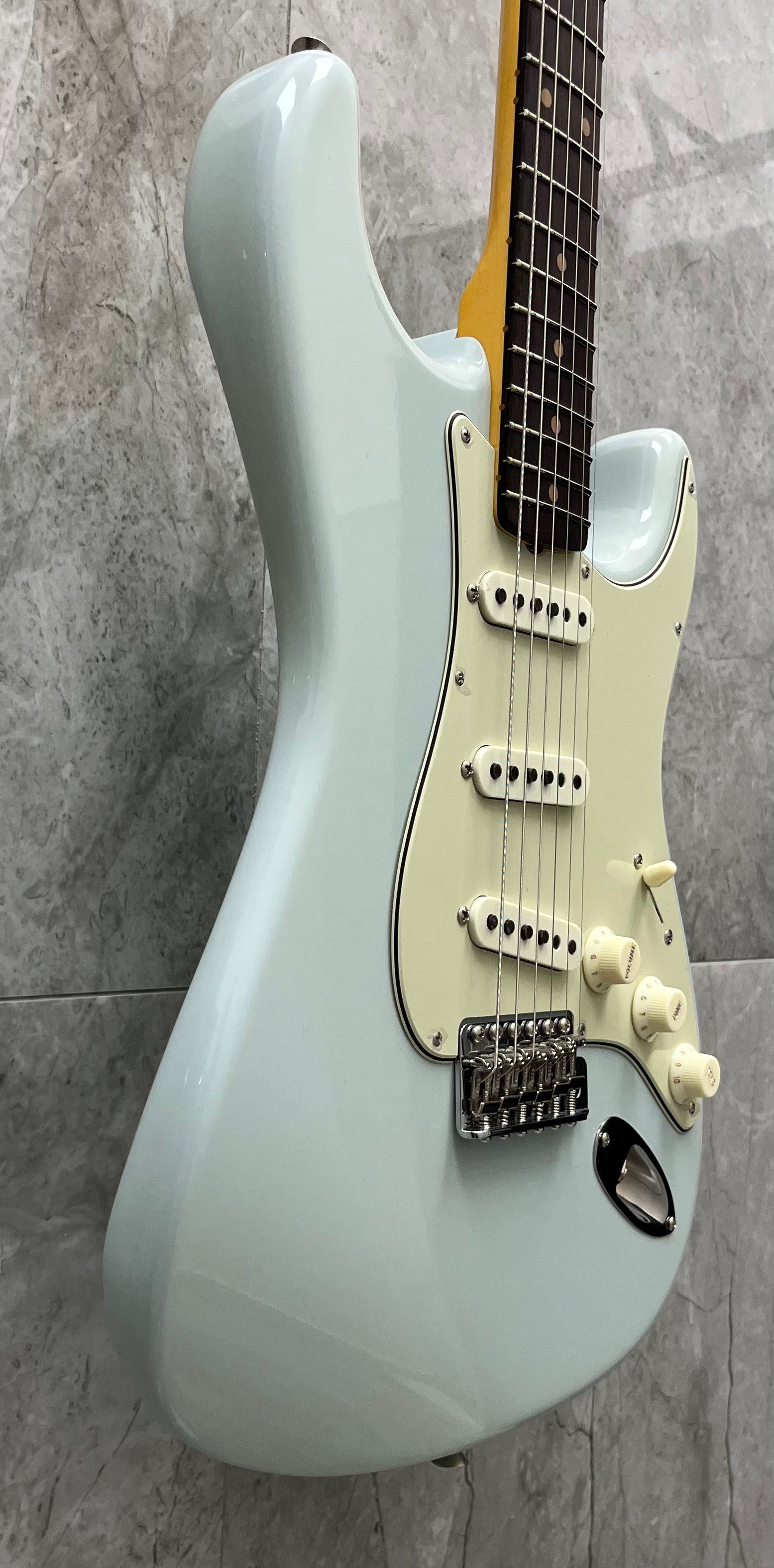 Fender Custom Shop Vintage Custom 1959 Stratocaster NOS, 3A Rosewood Fingerboard, Faded Aged Sonic Blue 9236091136 SERIAL NUMBER R146432 - 7.8 LBS