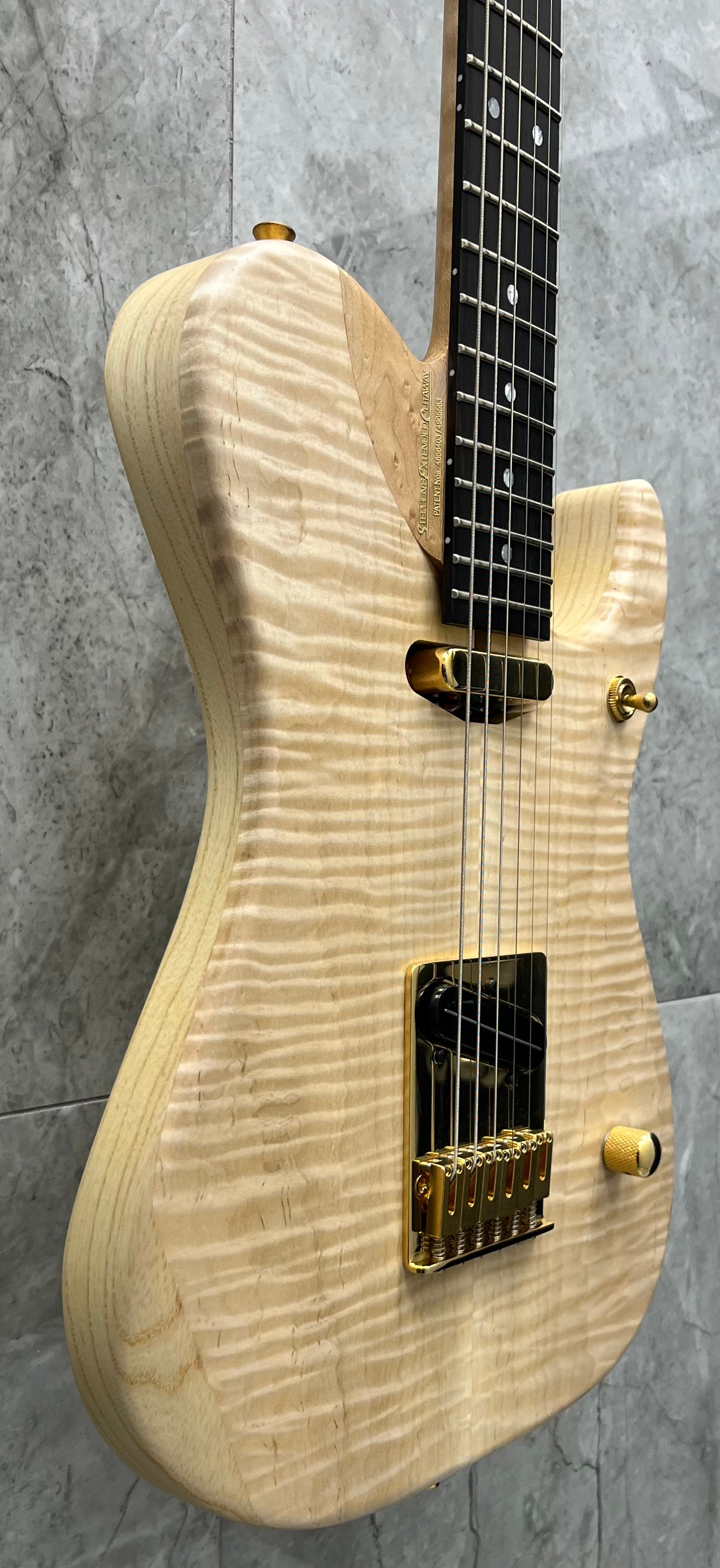 Washburn USA CUSTOM SHOP NUNO BETTENCOURT Nele Deluxe Series Electric Guitar, Natural Model NELEDLX-D SERIAL NUMBER 2506006 - 6 LBS 4 OZ
