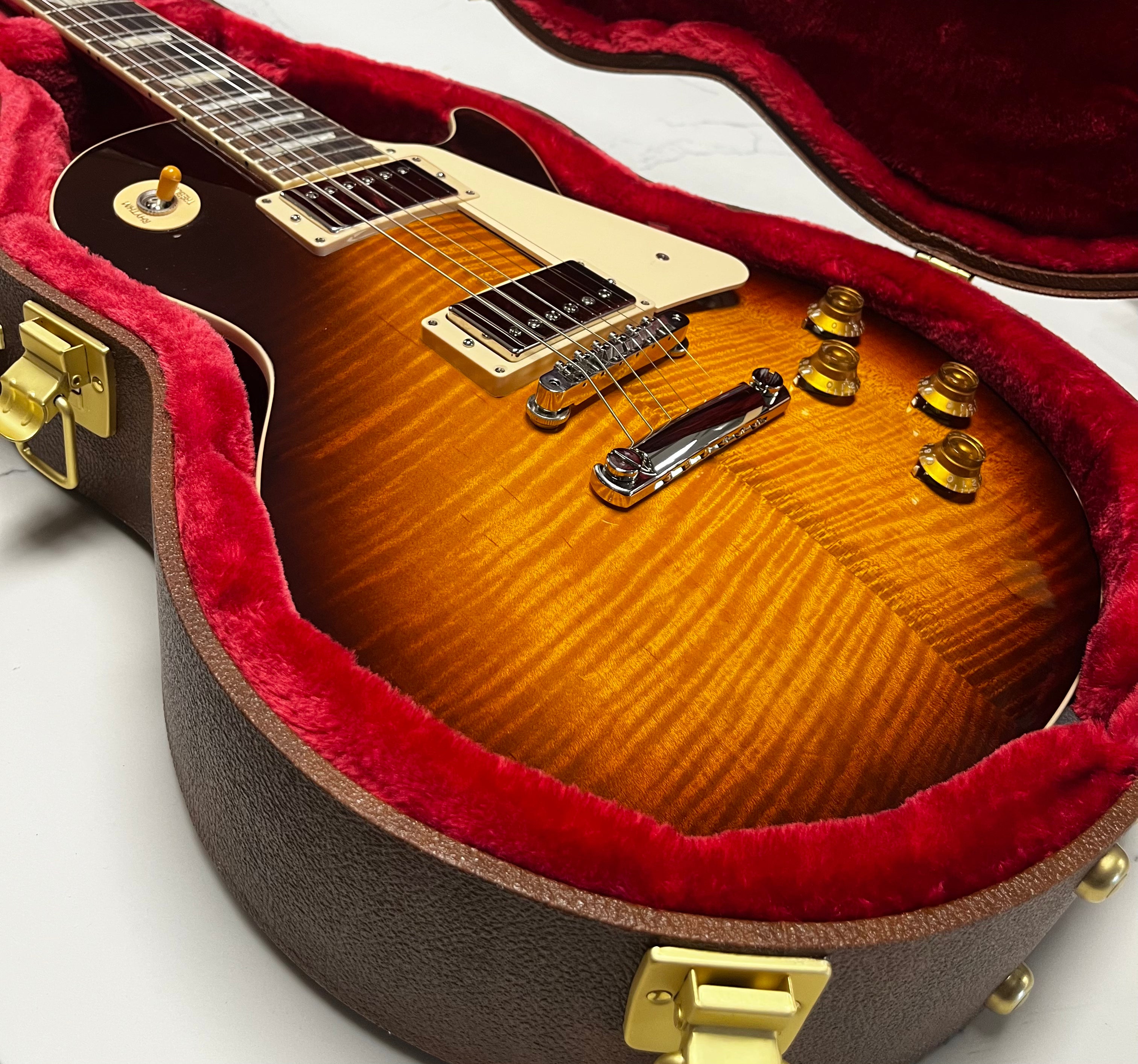 Gibson USA Les Paul Standard 50s AAA Figured Top Kindred Burst LPS5G26KDNH SERIAL NUMBER 234950014 - 9 lbs 4 OZ