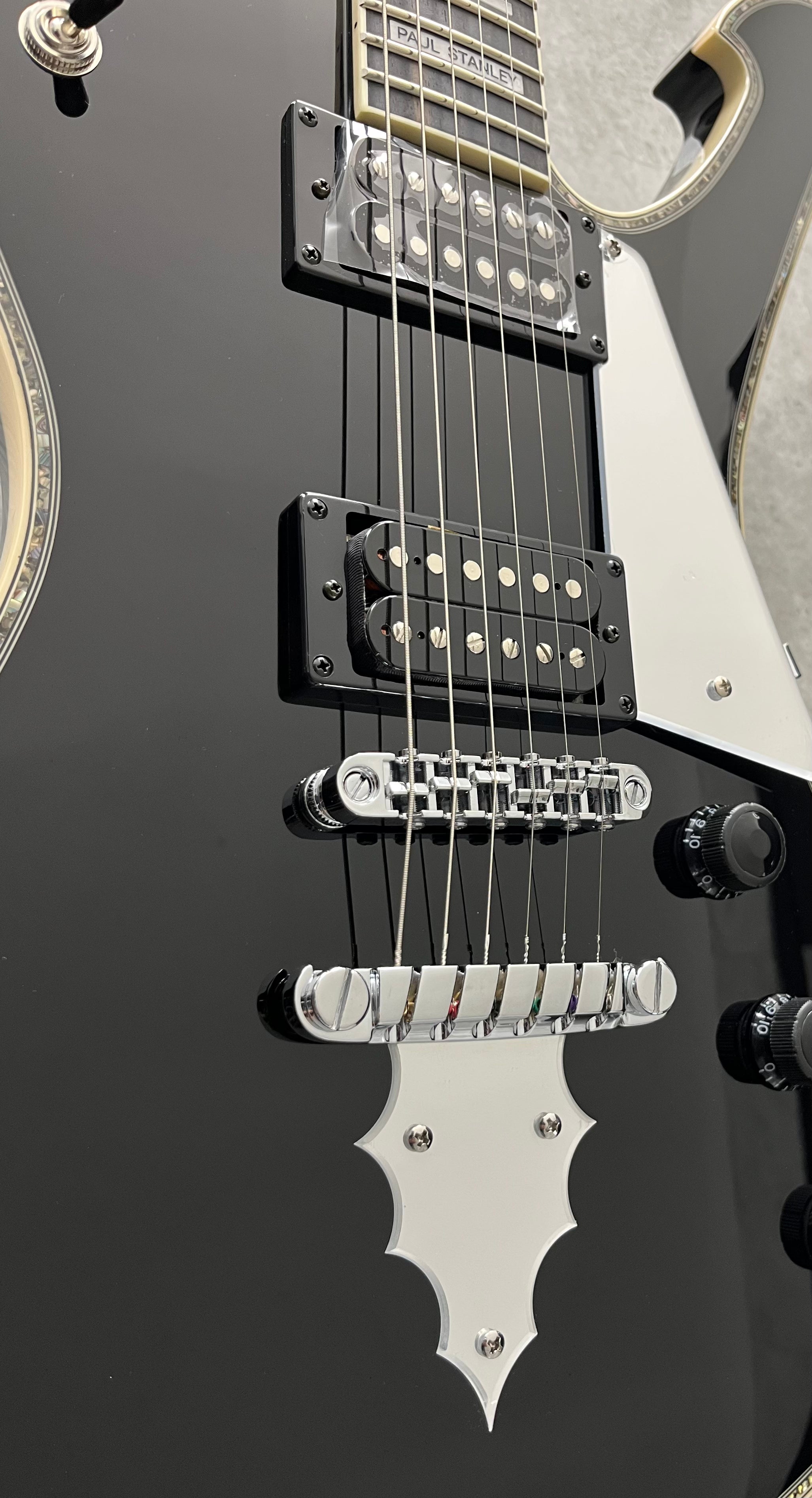 Ibanez Paul Stanley Signature Series PS120BK Electric Guitar SERIAL NUMBER 4L241000110 - 8.6 LBS