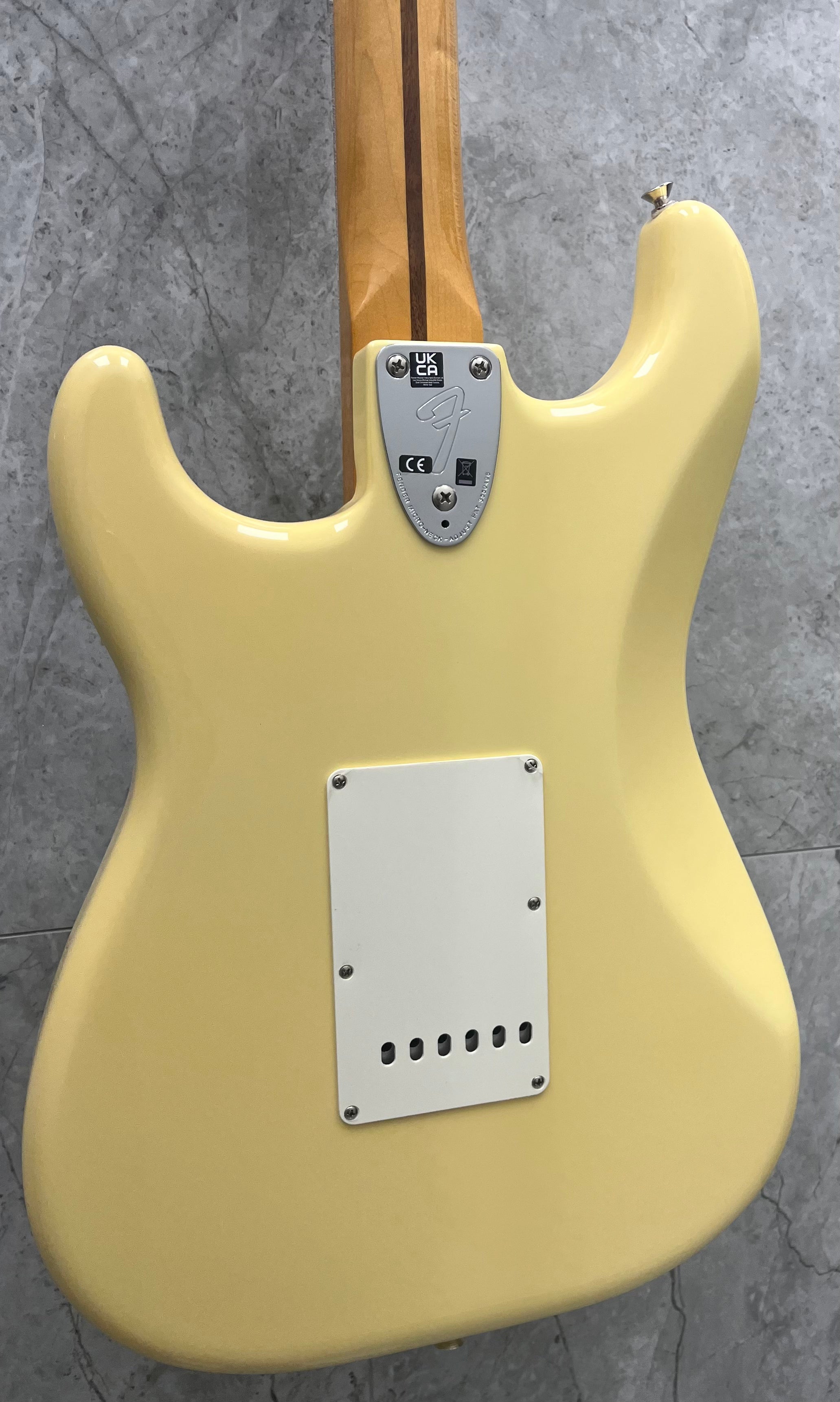 Fender Japan Traditional II 70s Stratocaster with Maple FB
