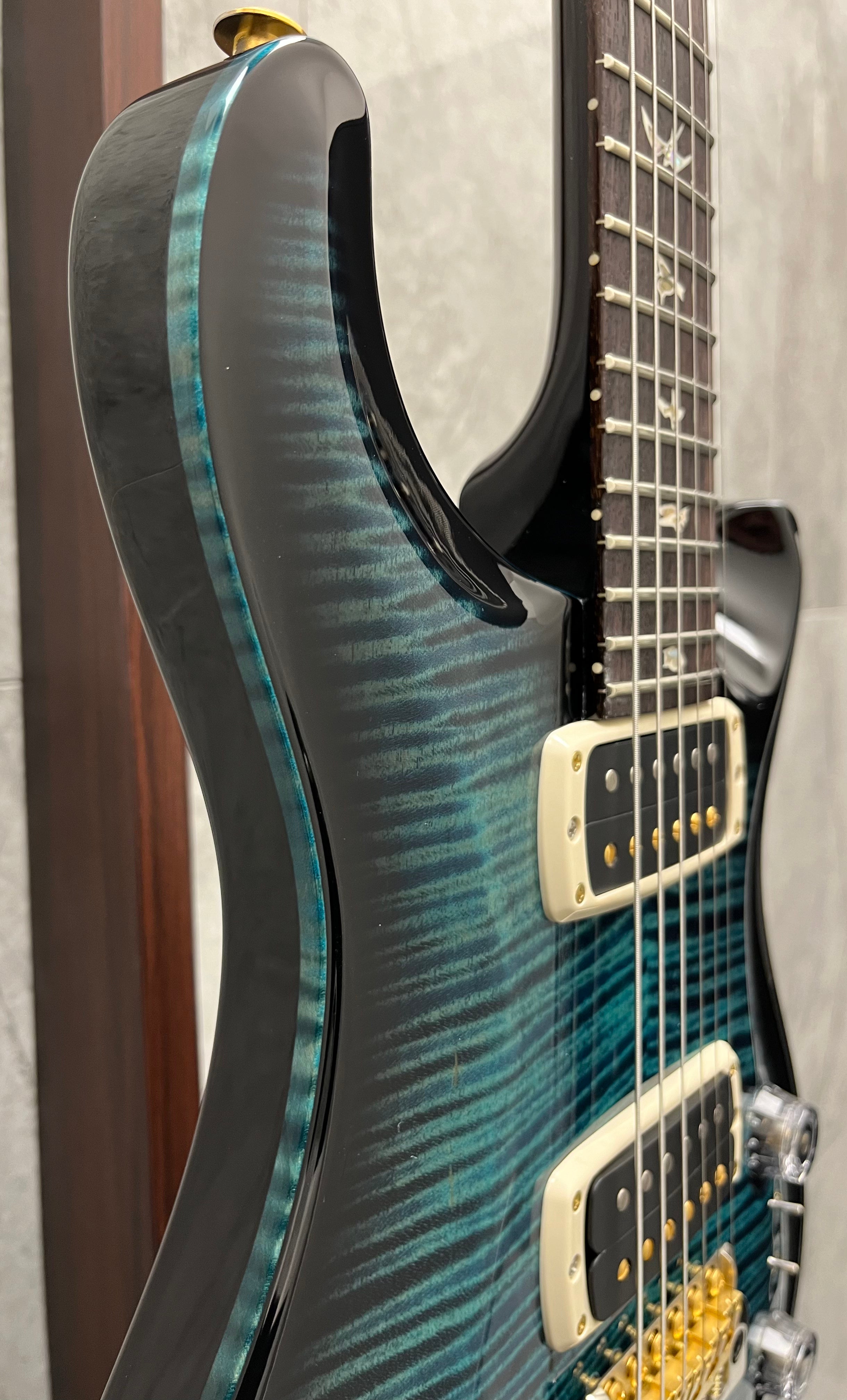 PRS USA Custom 24-08 - 10 Top Electric Guitar w Hardshell Case - Cobalt Smokeburst 112793::71: SERIAL NUMBER 24 0390068 - 7.6 LBS