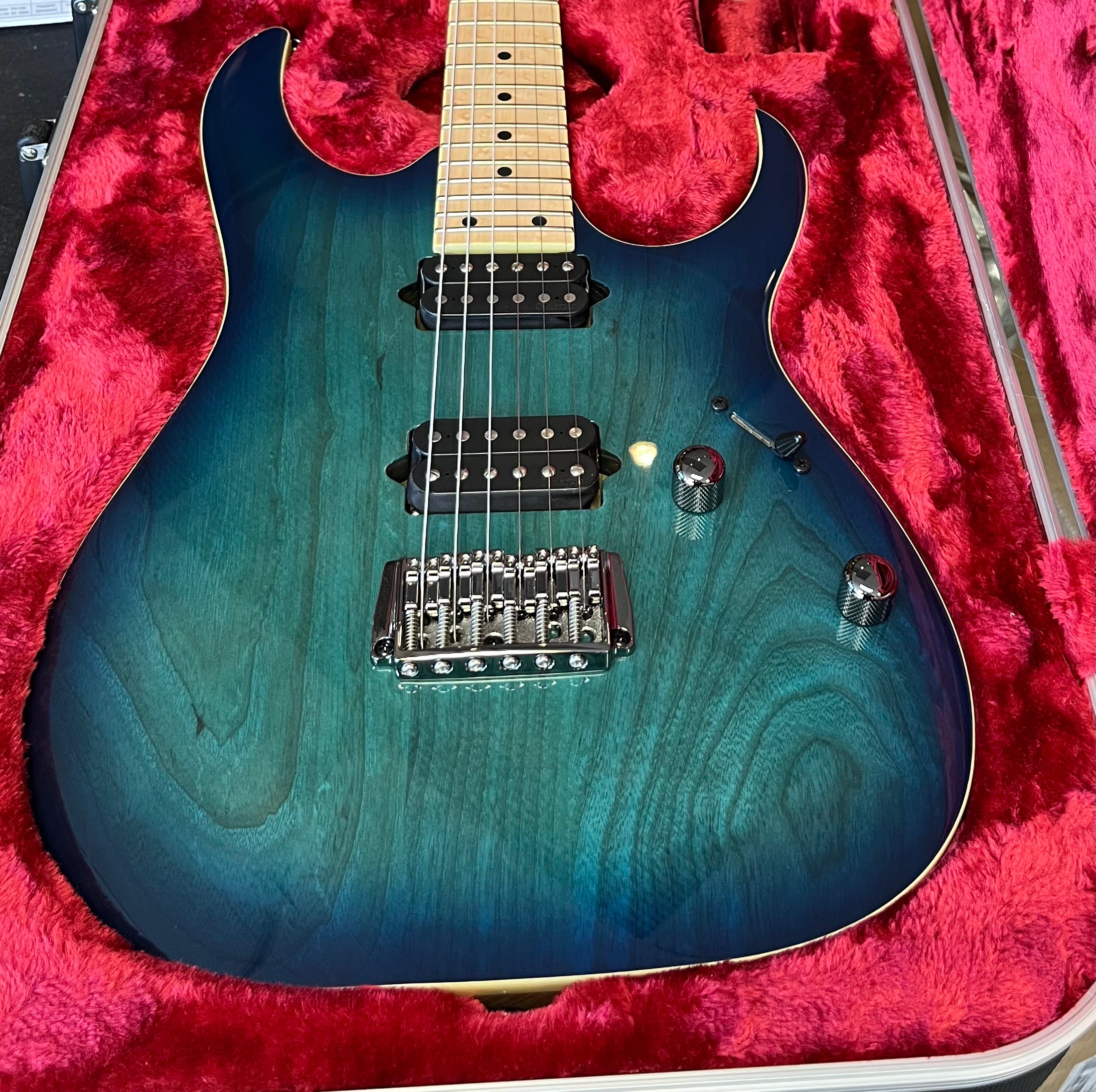 Ibanez MADE IN JAPAN RG652 AHMFX-NGB RG Prestige Fixed Bridge Ibanez MADE IN JAPAN RG652 AHMFX-NGB RG Prestige Fixed Bridge
