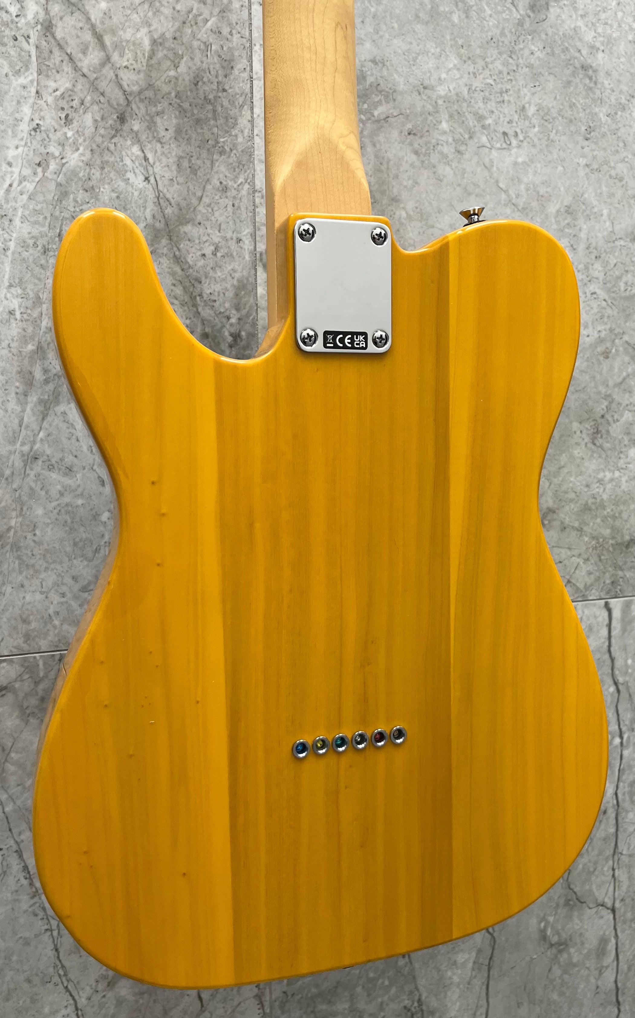 FENDER Standard Telecaster Maple Fingerboard, Black Pickguard, Butterscotch Blonde 0266021550 NEW 2025 MODEL SERIAL NUMBER ISFL24000836 - 8.0 LBS