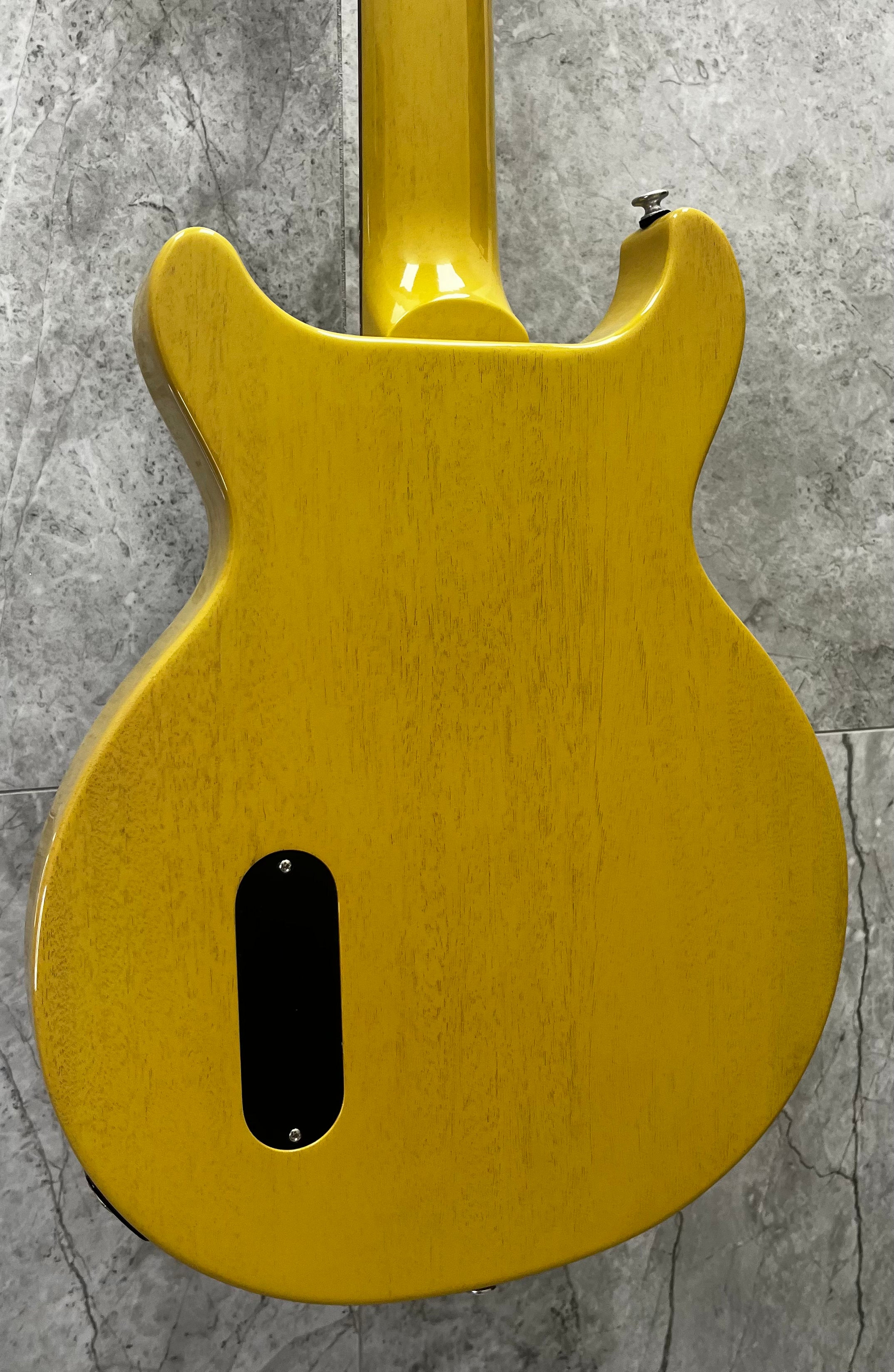 Gibson USA Les Paul JR Junior Double Cut In TV Yellow With Hard Shell Case LPJDTORT24TVNH SERIAL NUMBER 211250168 - 7 LBS 8 OZ