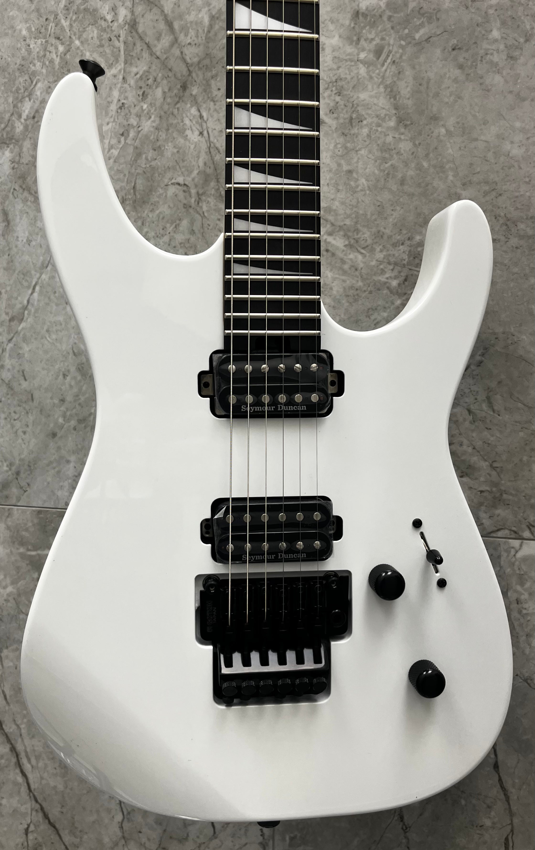 Jackson Made in Japan MJ Series Dinky DKR, Ebony Fingerboard, Snow