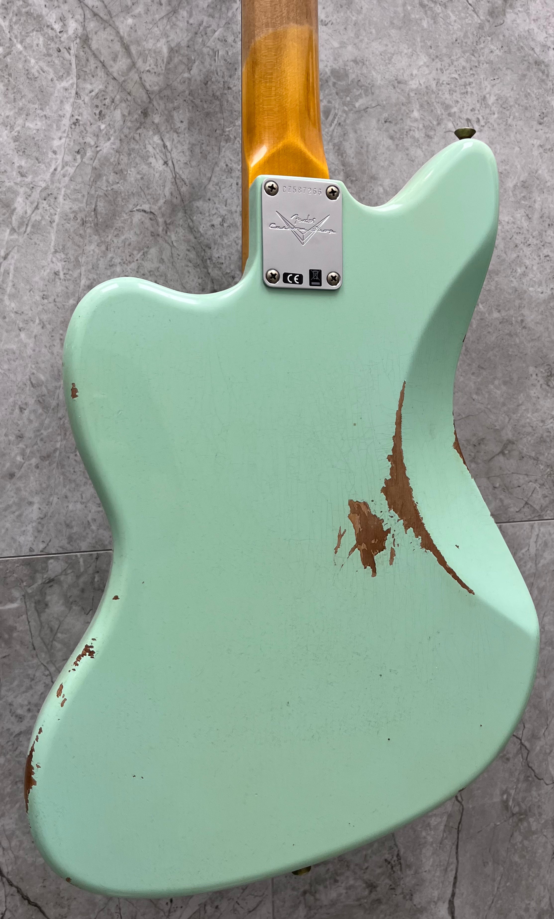 Fender Custom Shop 1963 Jazzmaster Relic Rosewood Fingerboard Aged Surf Green 9235700048 SERIAL NUMBER CZ587266 - 8 LBS 5 OZ