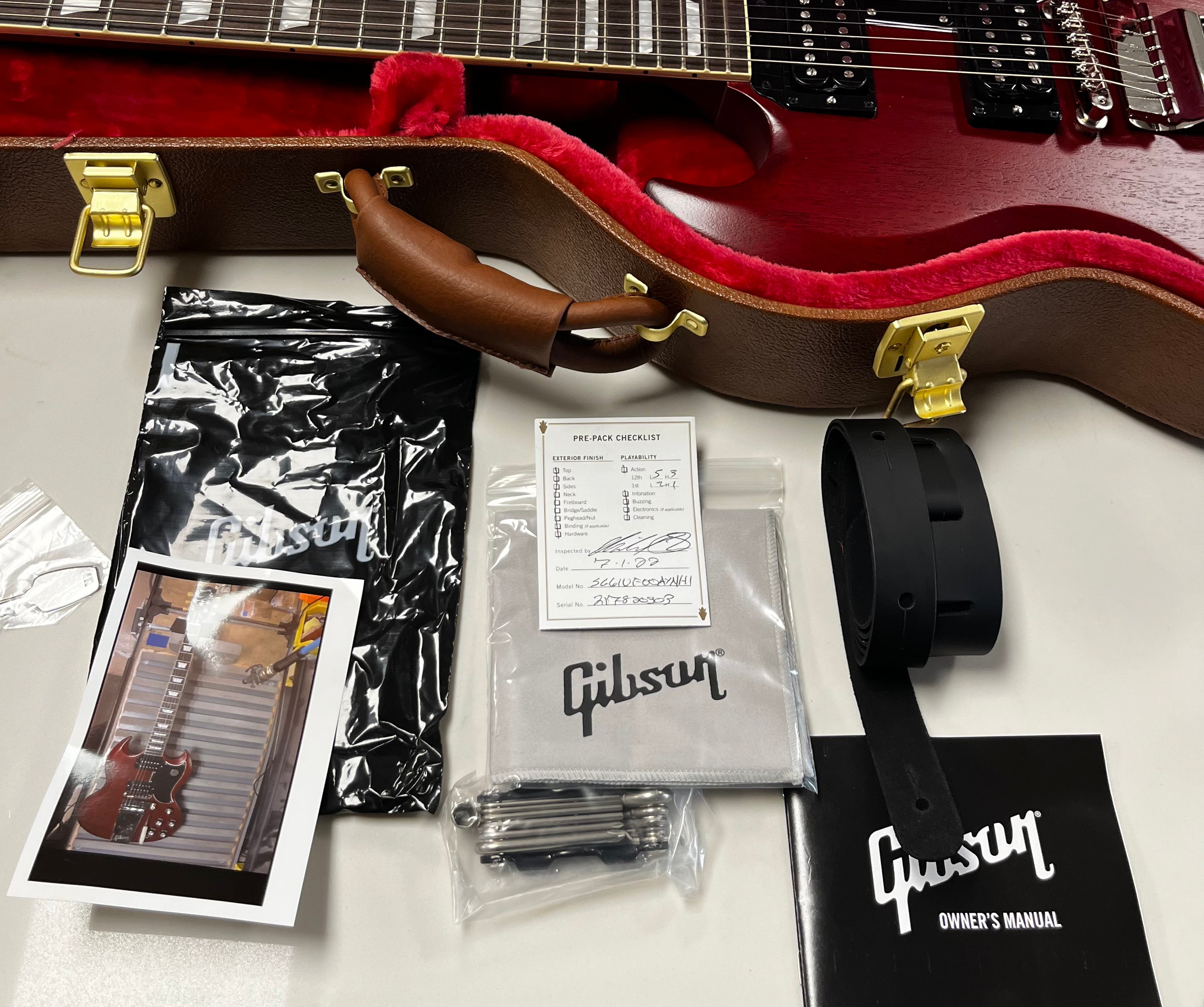 Gibson USA SG Standard Faded '61 w/Maestro - Vintage Cherry SG61F00VCNM SERIAL NUMBER 217820303 - 6 LBS 13 OZ