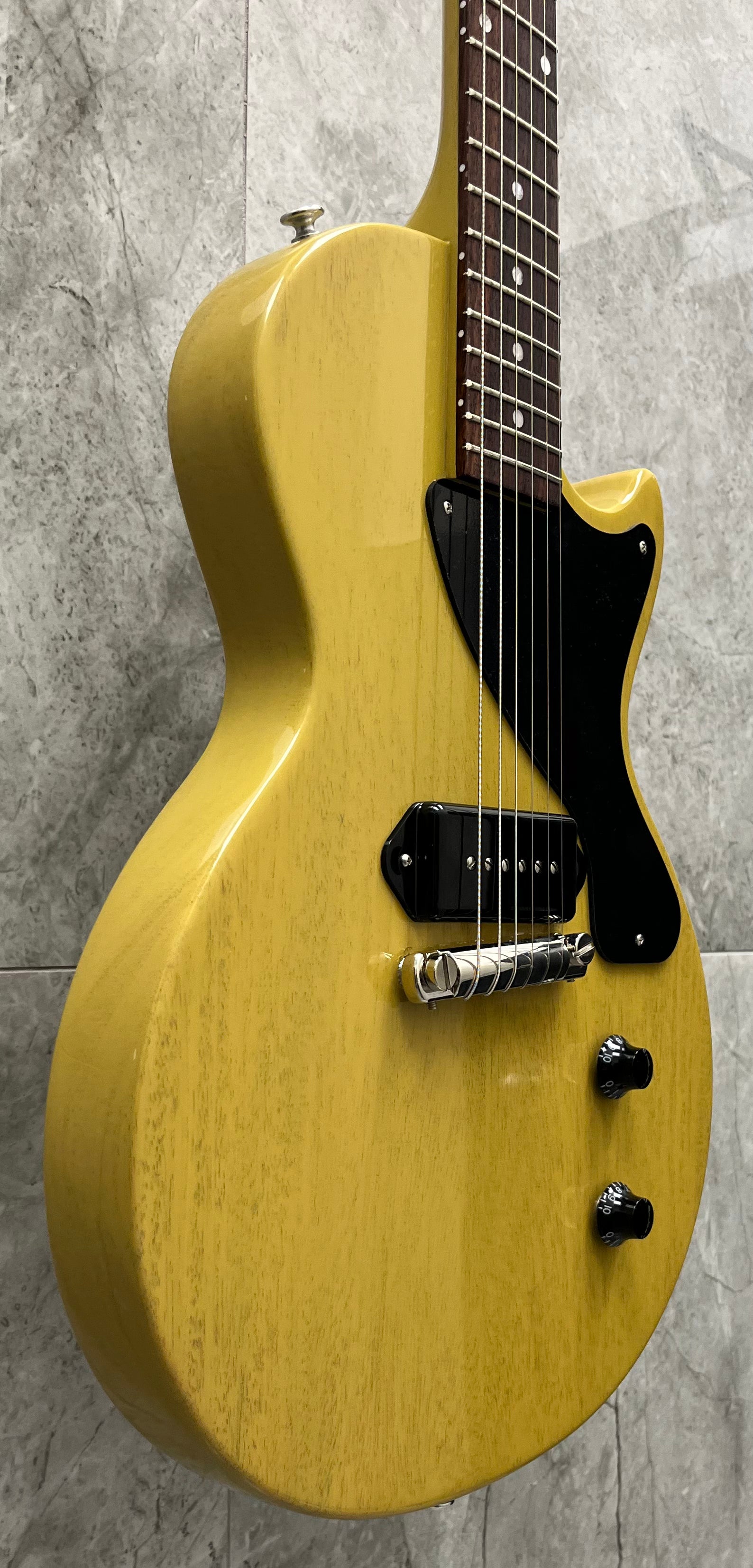 Gibson USA Les Paul Junior Electric Guitar with Hardshell Case - TV Ye ...