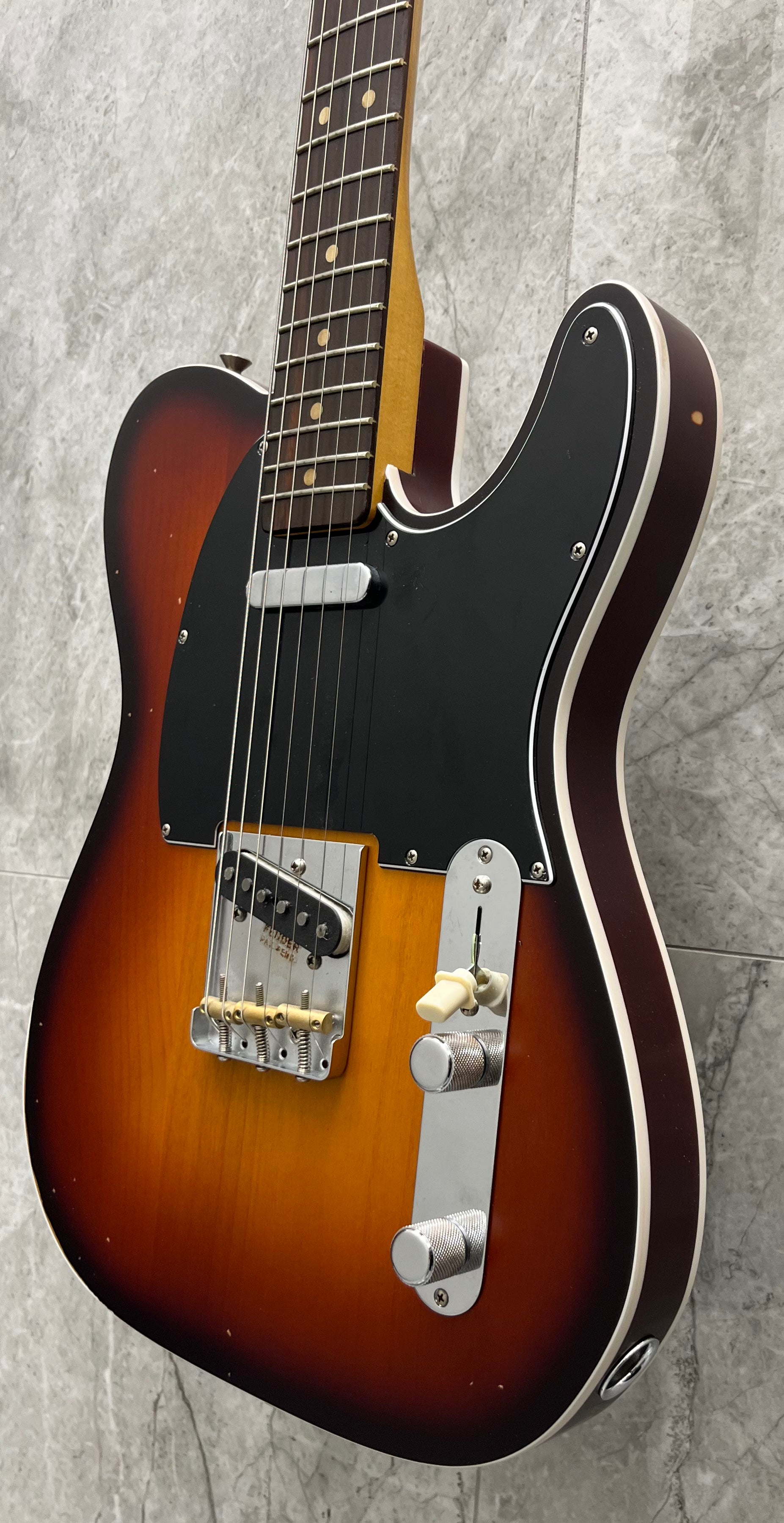 Fender Jason Isbell Custom Telecaster Rosewood 3-color Chocolate Burst 0140320364 SERIAL NUMBER MX25157544 - 7 LBS 4 OZ