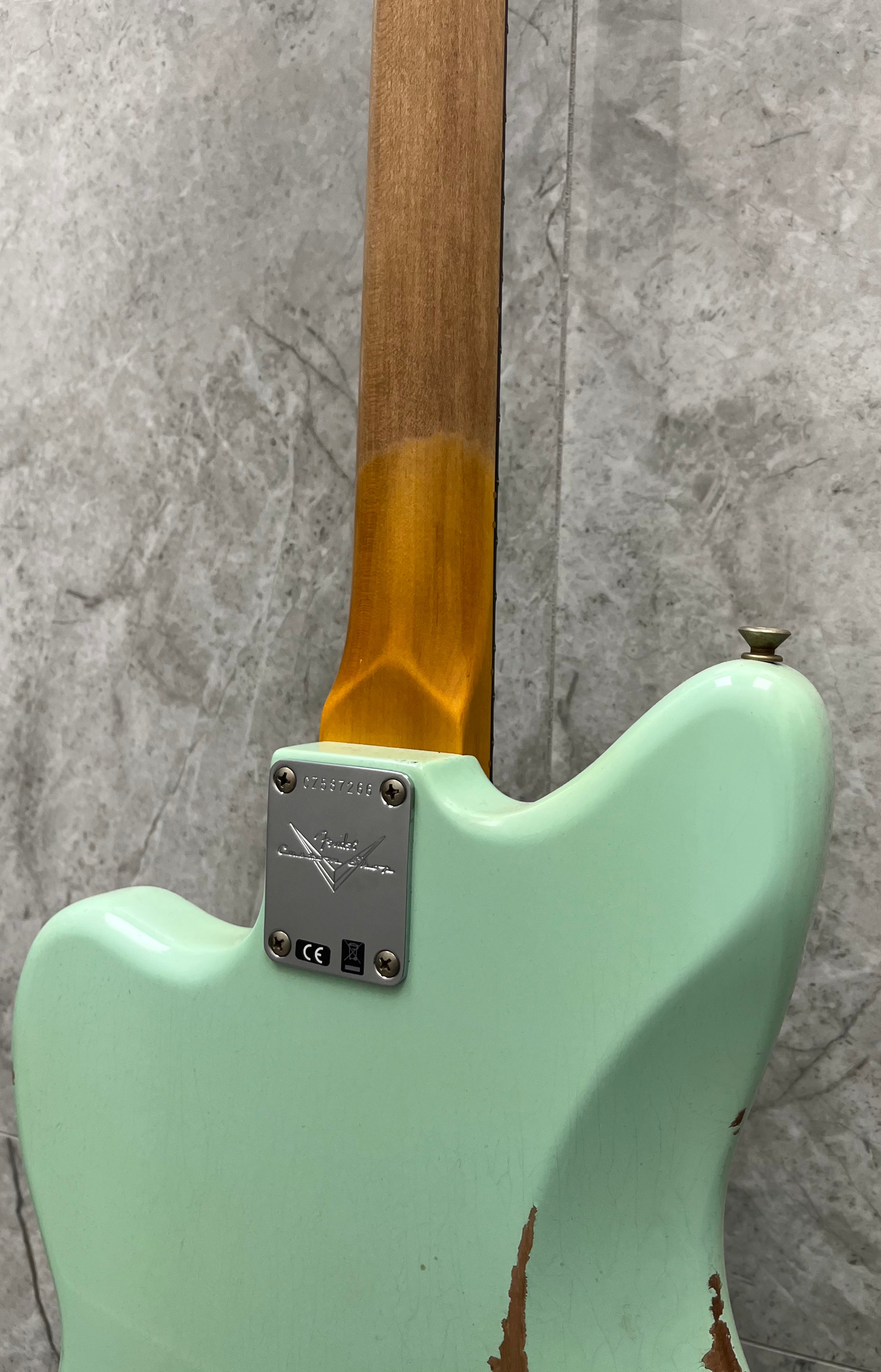 Fender Custom Shop 1963 Jazzmaster Relic Rosewood Fingerboard Aged Surf Green 9235700048 SERIAL NUMBER CZ587266 - 8 LBS 5 OZ