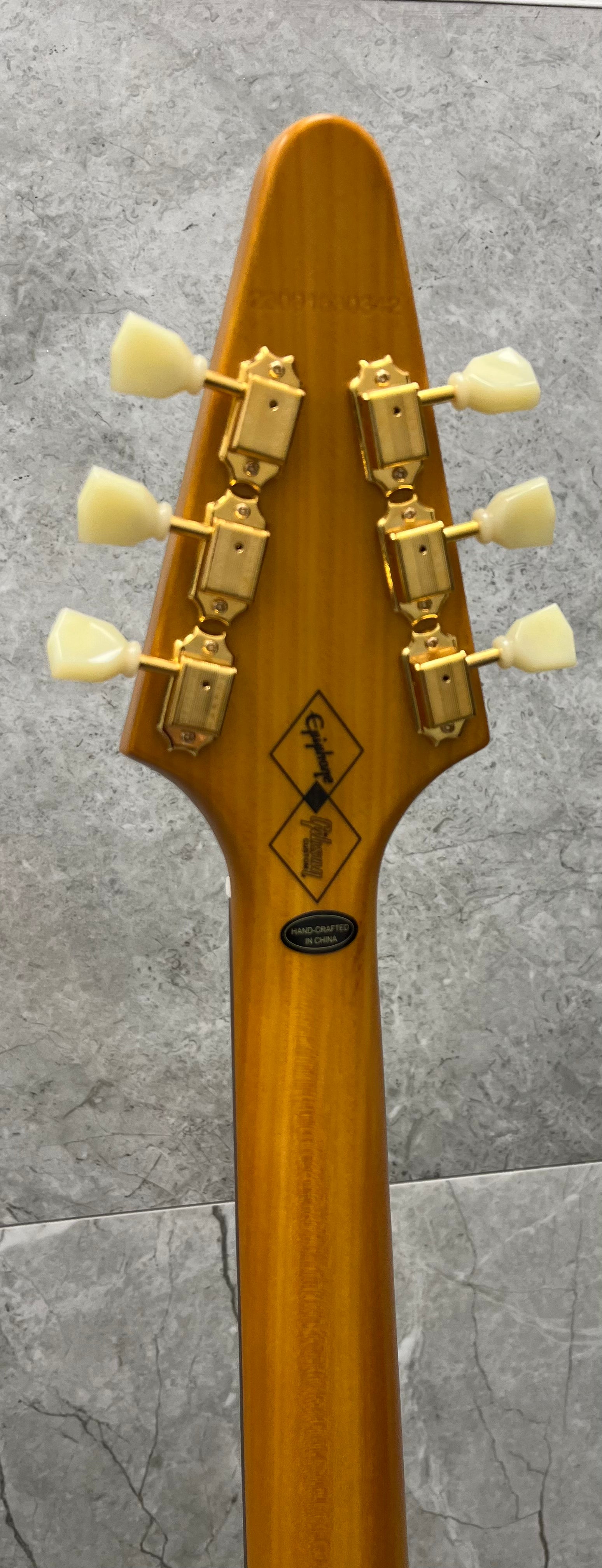 Epiphone Inspired by Gibson Custom Shop 1958 Korina Flying V IGCKFVWANAGH SERIAL NUMBER 23091530342 - 6.0 LBS