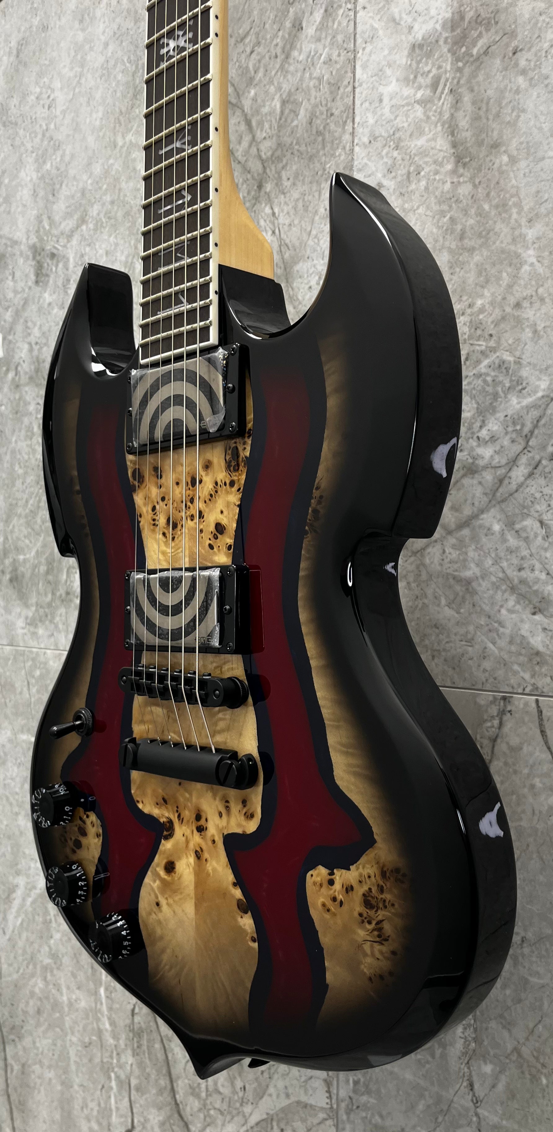 WYLDE AUDIO LEFT HANDED BARBARIAN SPECIAL EDITION BLOOD RIVER BURL LH 4594-SHC SERIAL NUMBER WA26040164 - 8 LBS 13 OZ