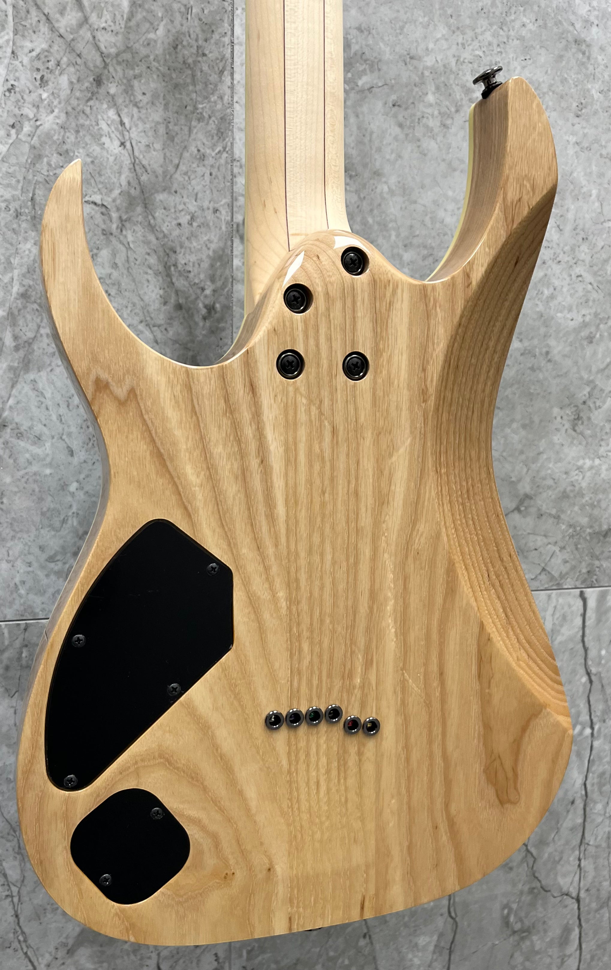 Ibanez MADE IN JAPAN RG652 AHMFX-NGB RG Prestige Fixed Bridge Nebula Green Burst RG652AHMFXNGB SERIAL NUMBER F2509294 - 8.6 LBS