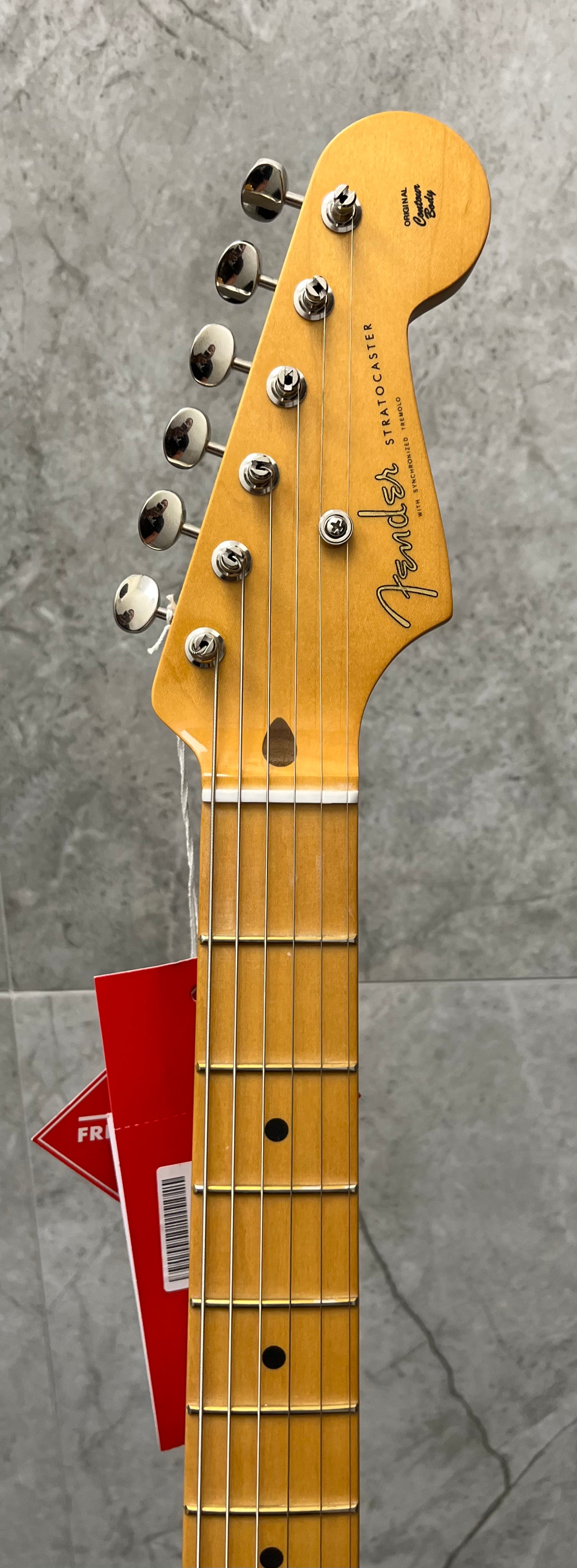 ed o'brien gear Fender EOB Stratocaster Maple Fingerboard Olympic White Ed O'Brien Sig — L.A. Music