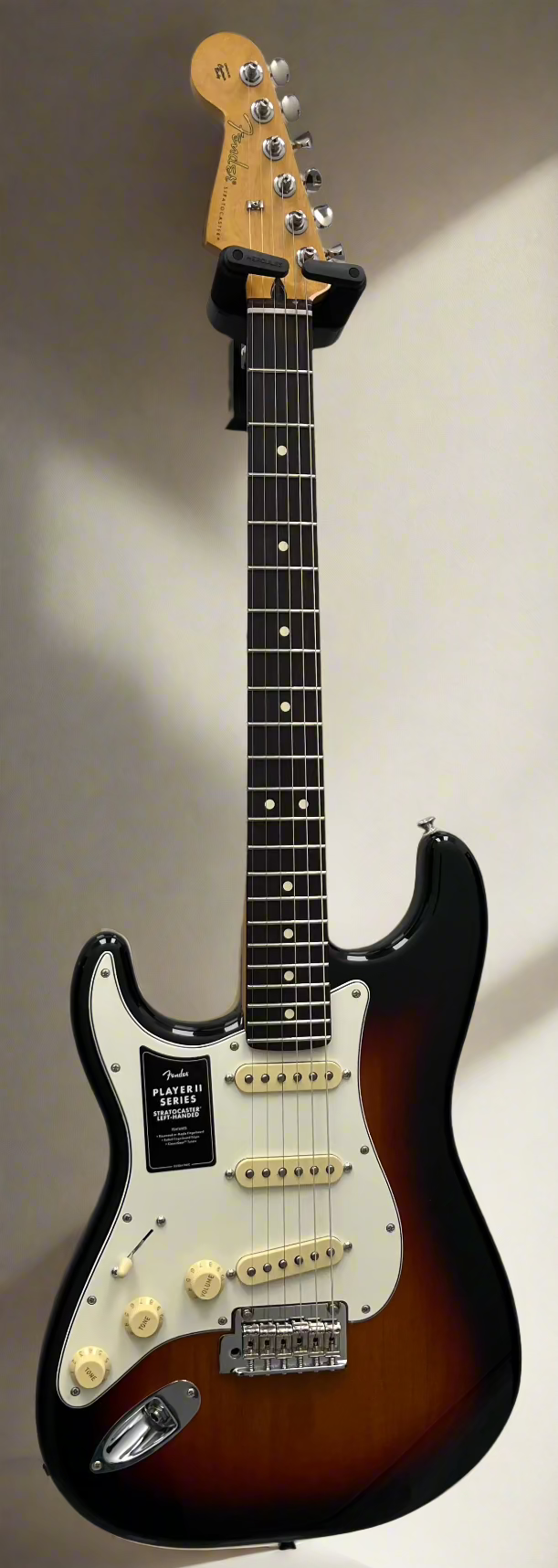 Fender Player II Stratocaster Left Hand, Rosewood Fingerboard, 3-Color Sunburst 0140530500 SERIAL NUMBER MX25003623 - 8.0 LBS