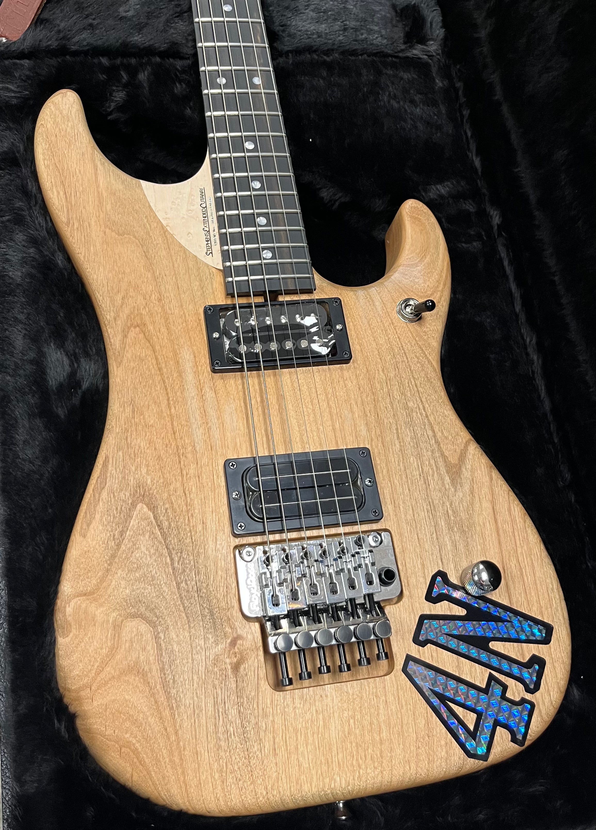 Washburn Nuno Bettencourt USA Series Electric Guitar With Hardcase, Matte Natural 4N-D SERIAL NUMBER 2510008 - 7.0 LBS