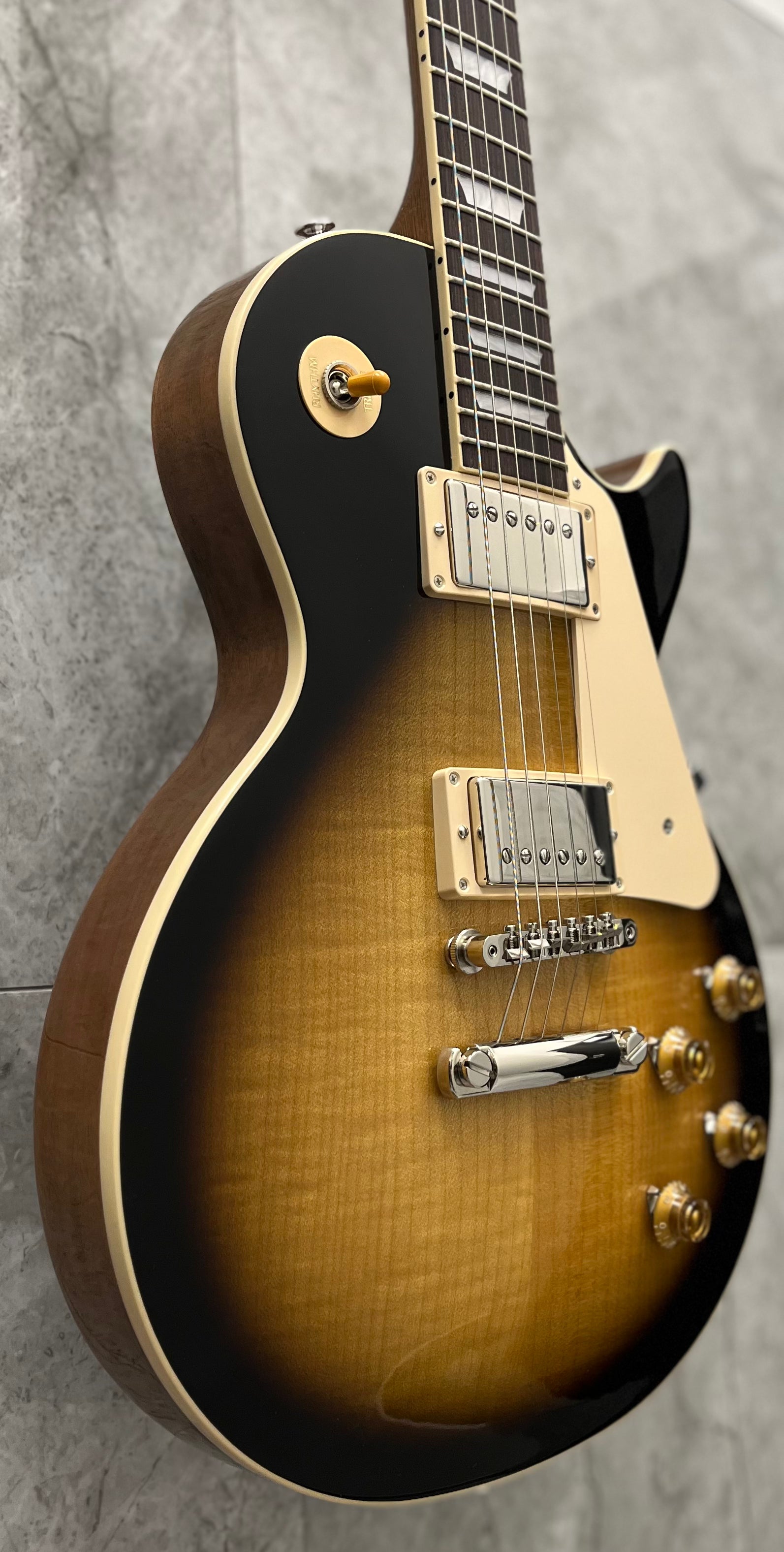 Gibson USA Les Paul Standard 50s Figured Flame Top LPS500TONH Tobacco Burst SERIAL NUMBER 204130303 - 8.2 LBS