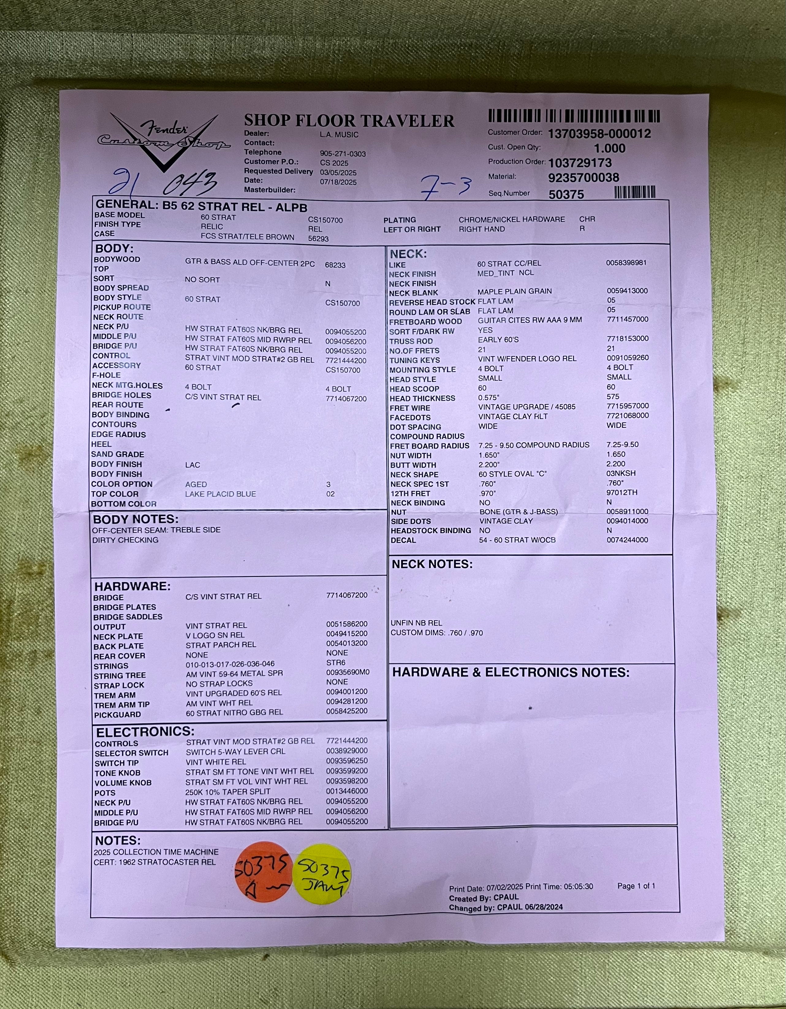 Fender USA Custom Shop 1962 Stratocaster Relic Rosewood Fingerboard Aged Lake Placid Blue 9235700038 SERIAL NUMBER CZ587562 - 7 LBS 9 OZ